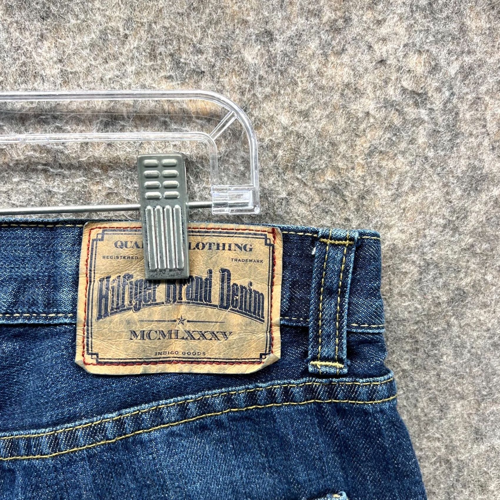 Tommy Hilfiger VINTAGE Tommy Hilfiger Jeans Men 34x32 Jeans Regular Blue Denim Straight Relaxed 90s Mens Size US 34 / EU 50 - 5 Thumbnail
