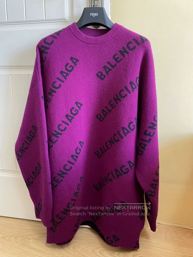 Balenciaga Balenciaga Sweater with Bullet Screen Letters Size US S / EU 44-46 / 1 - 1 Thumbnail