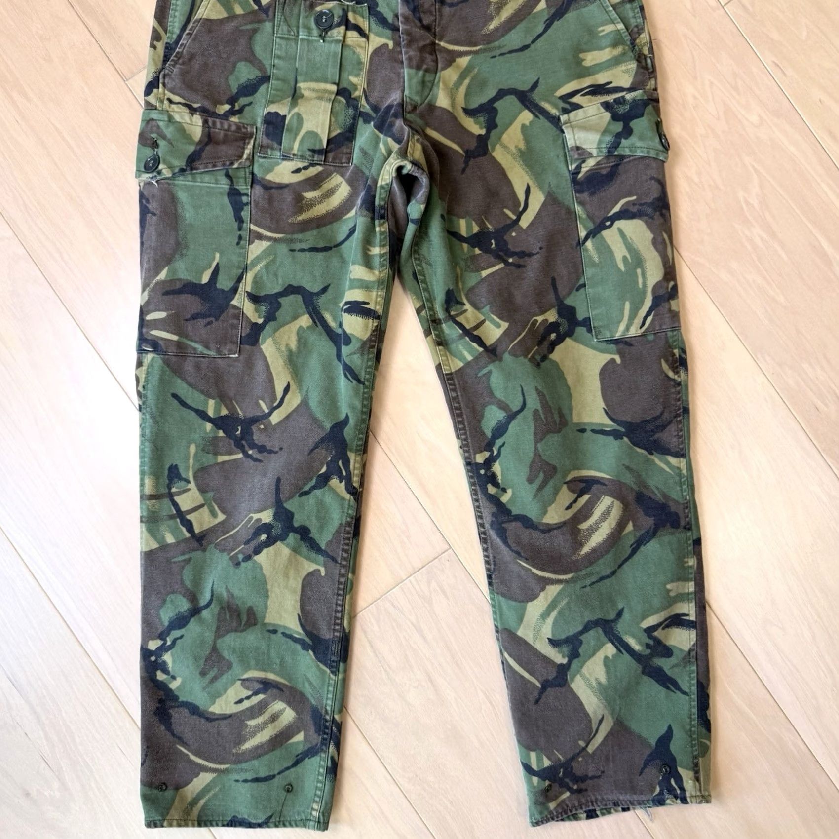 Vintage VINTAGE British Army Pants 30 Green Camouflage 70s Utility Cargo Trousers Size US 30 / EU 46 - 4 Thumbnail
