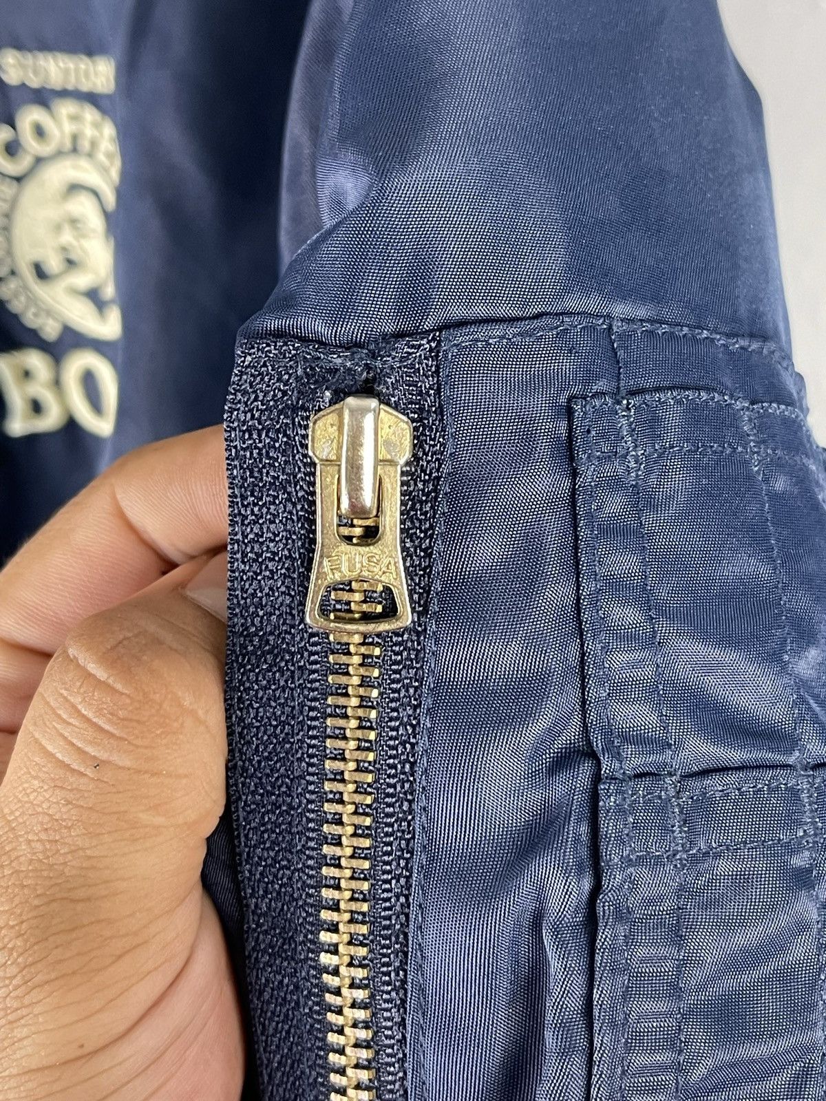 Japanese Brand × Vintage Vintage Suntory Boss Coffe Big Logo Embroidery Bomber Jacker Size US M / EU 48-50 / 2 - 12 Thumbnail