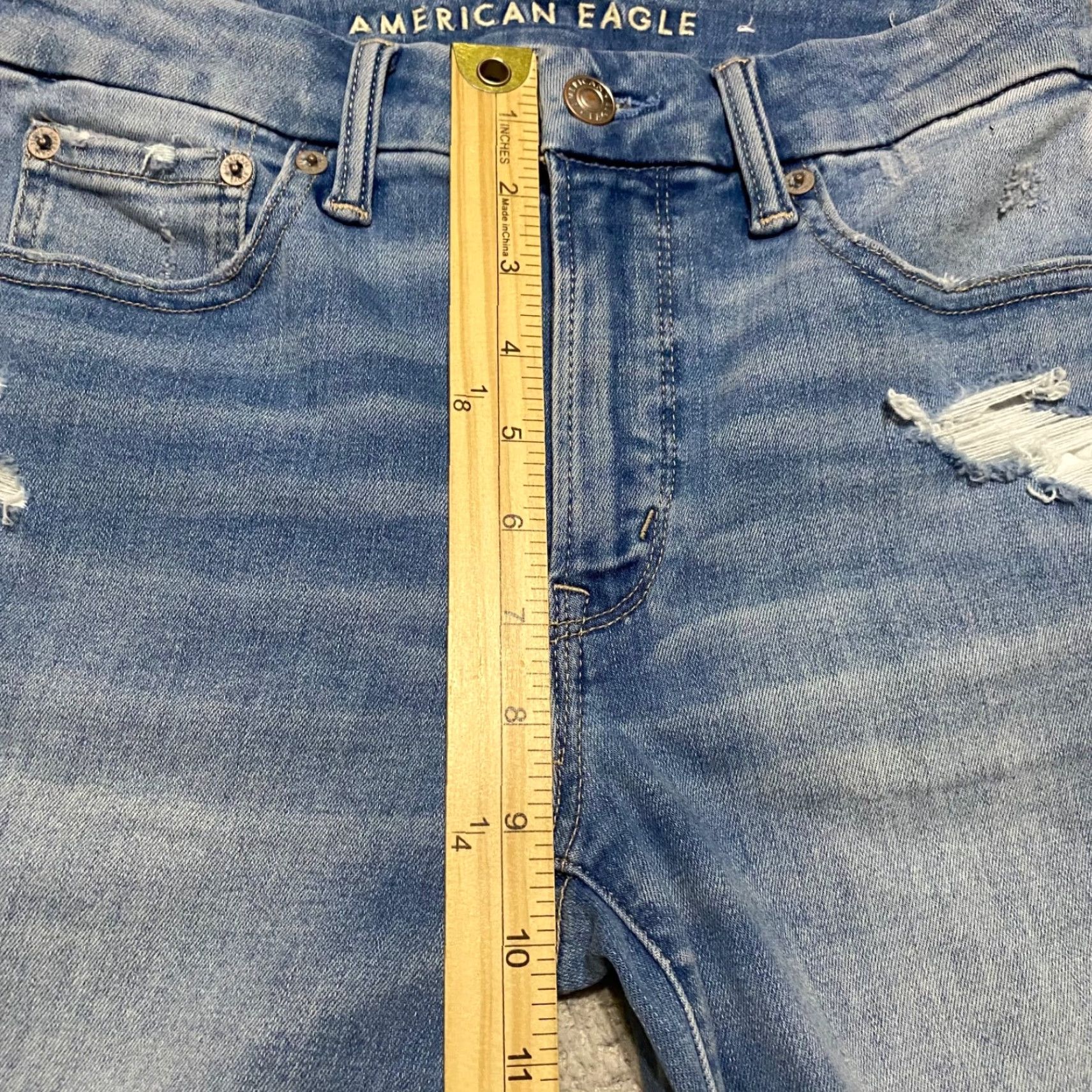 American Eagle Outfitters American Eagle Jeans Womens 4P Blue Denim High Rise Jegging Distressed Raw Hem Size 27" / US 4 / IT 40 - 7 Thumbnail