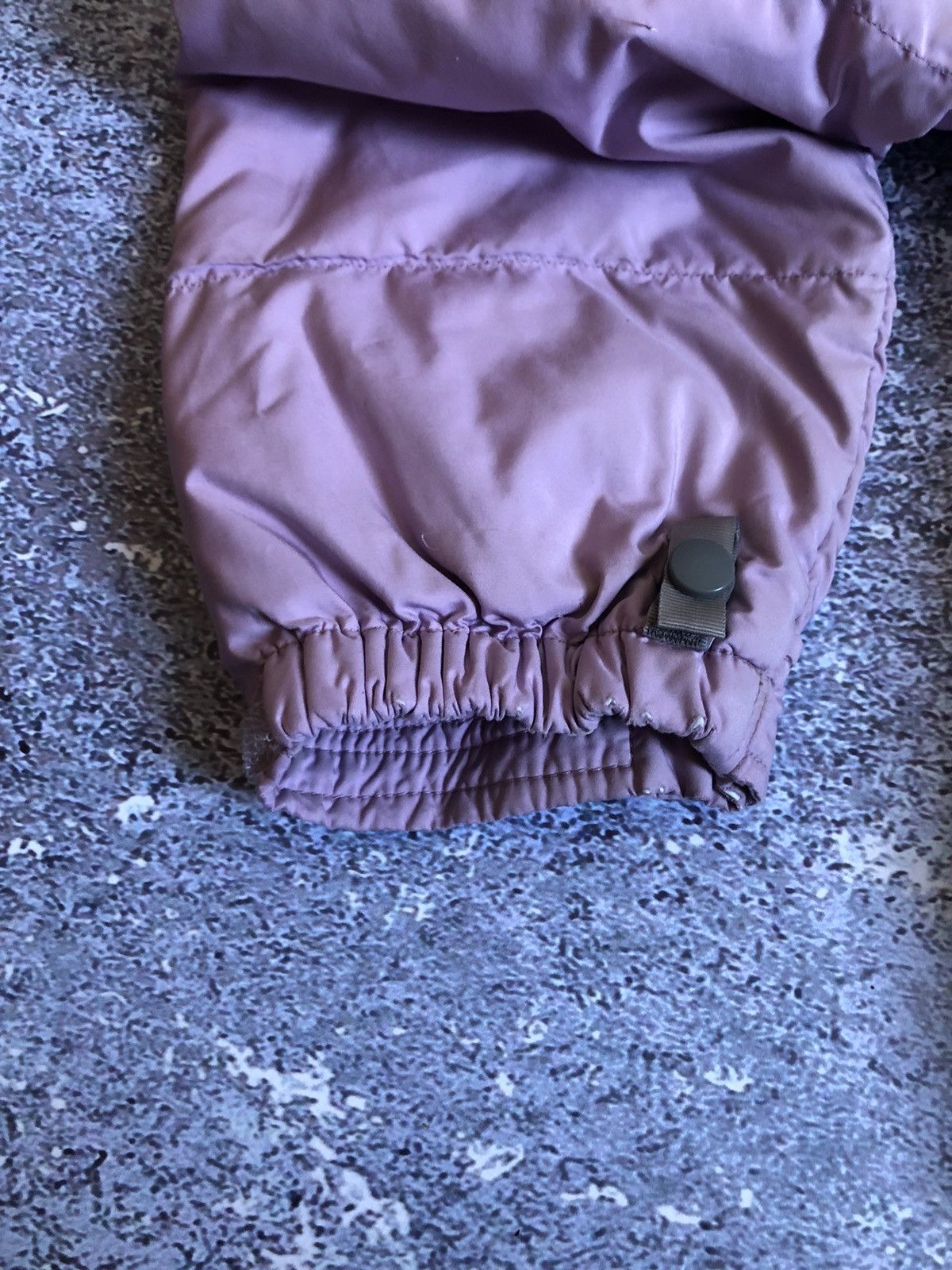 The North Face × Vintage Vintage The North Face 700 Purple Nuptsen Down Puffer Size M / US 6-8 / IT 42-44 - 13 Thumbnail
