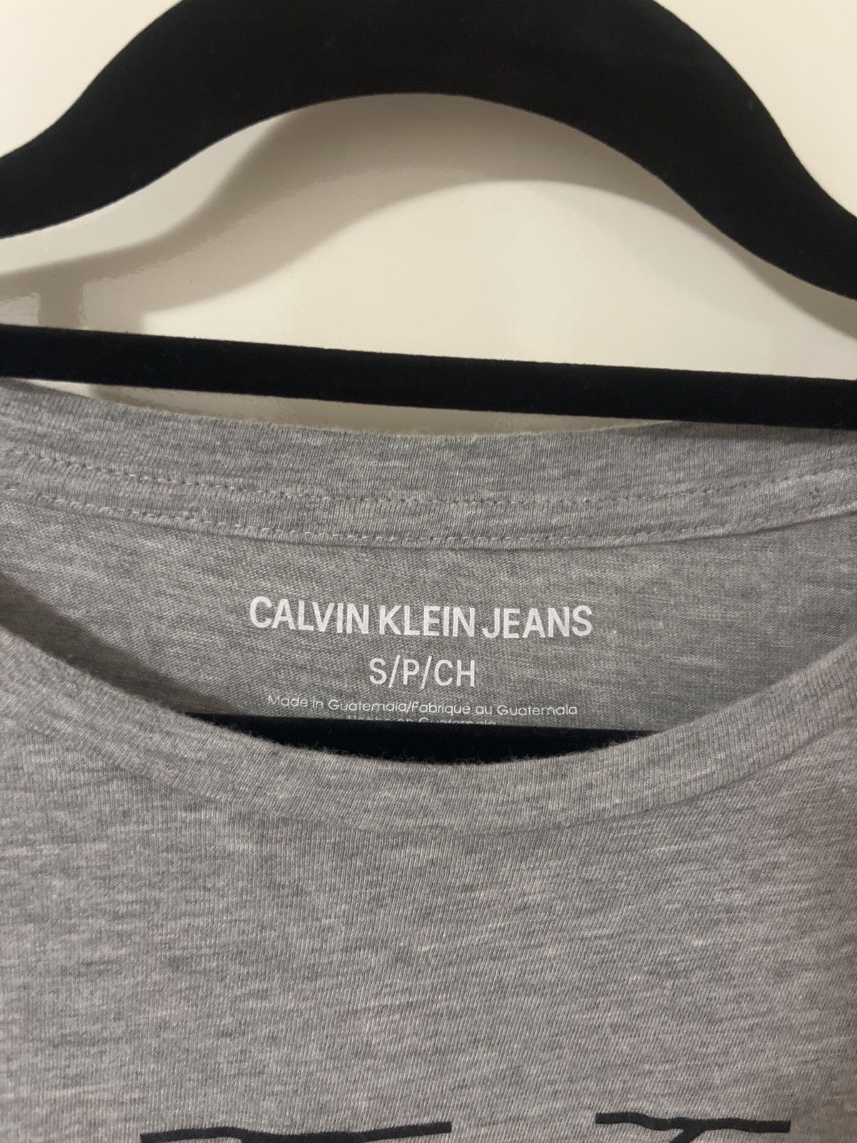 Calvin Klein Calvin Klein Soft Grey Tshirt Size S / US 4 / IT 40 - 3 Thumbnail