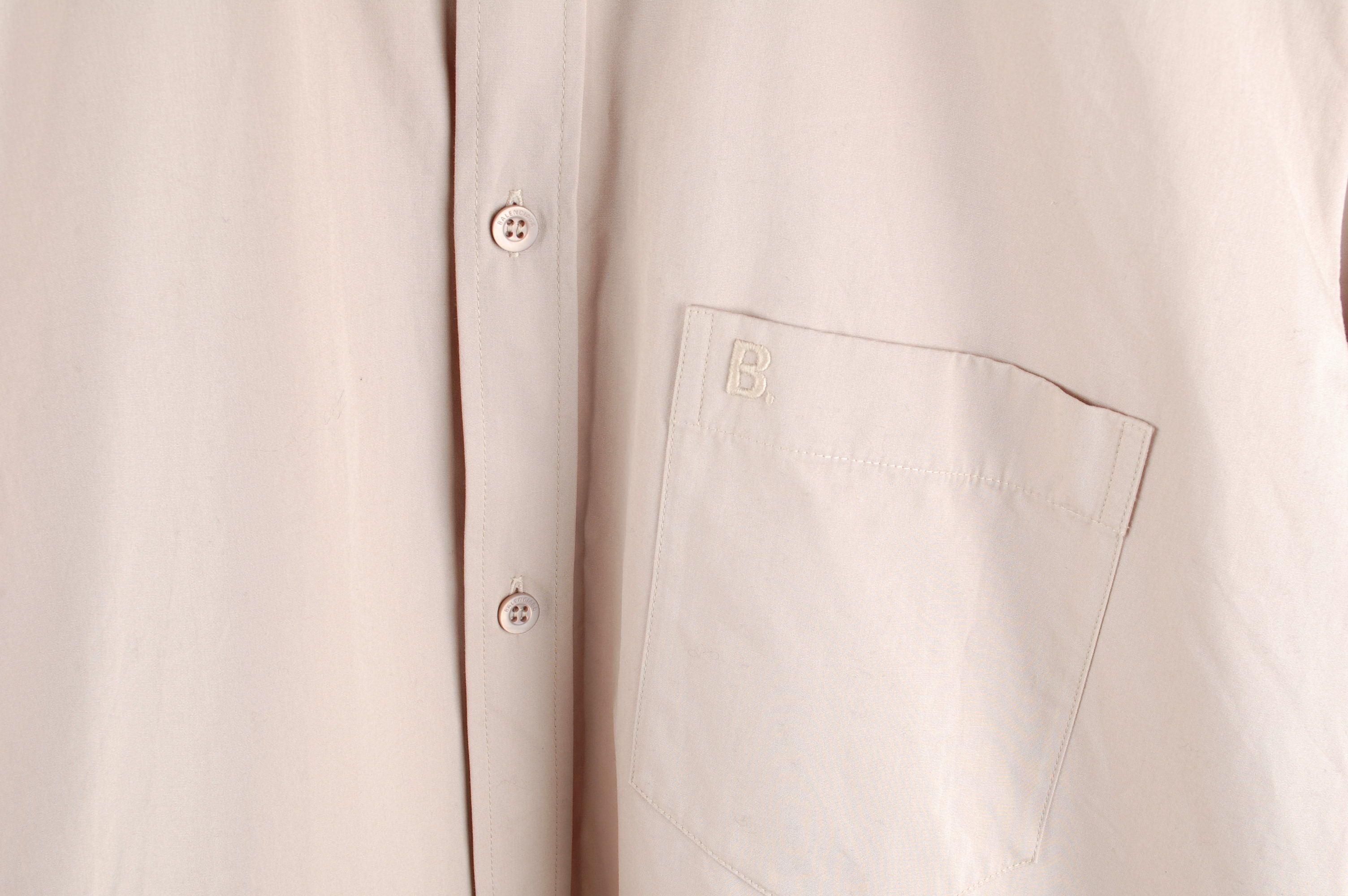 Balenciaga Balenciaga casual Men Shirt Size 37/XLarge, S1003 Size US L / EU 52-54 / 3 - 4 Thumbnail