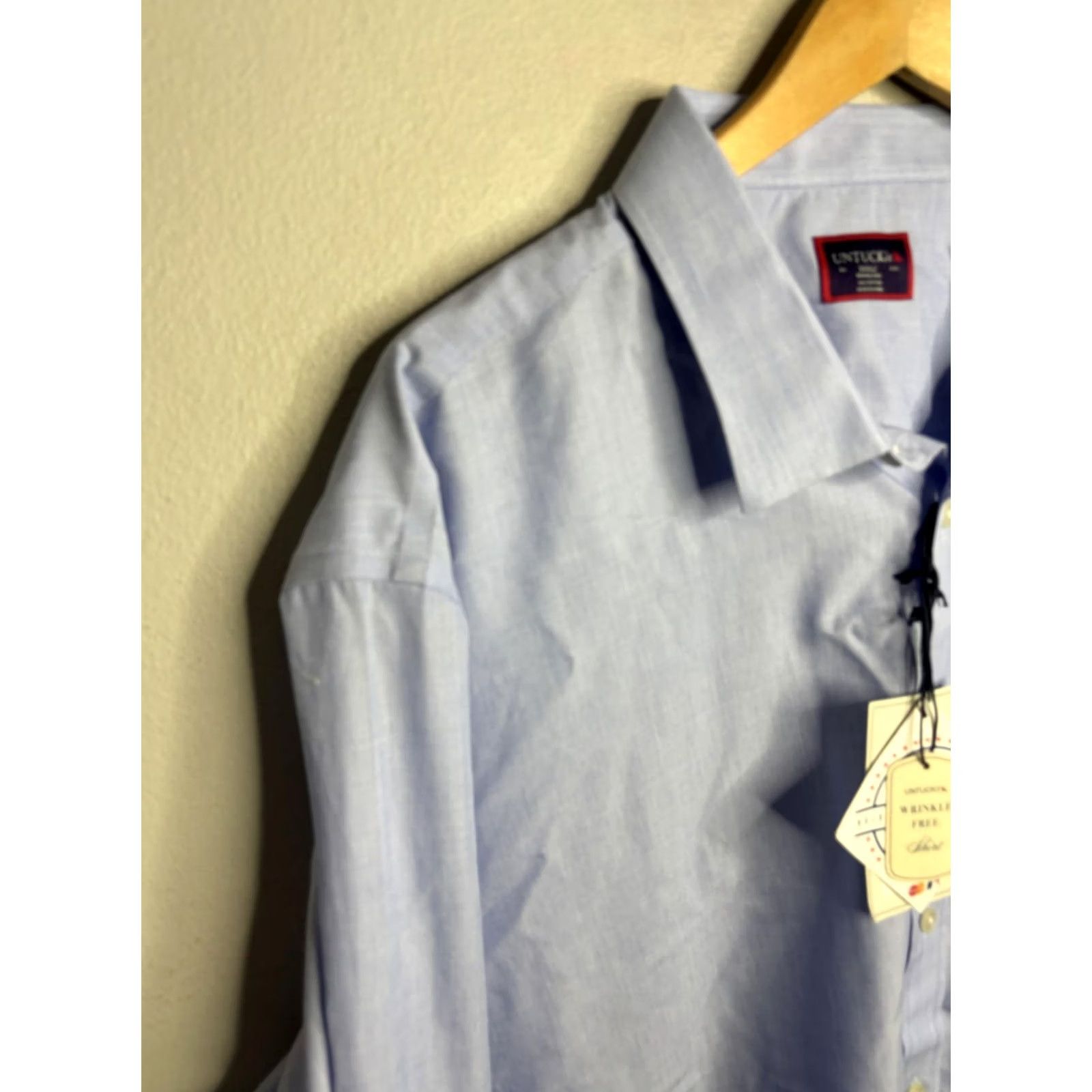 UNTUCKit UNTUCKit MLB ATL Braves Shirt Mens 3XL Blue Cotton Button Wrinkle Free Size US XXL / EU 58 / 5 - 2 Thumbnail