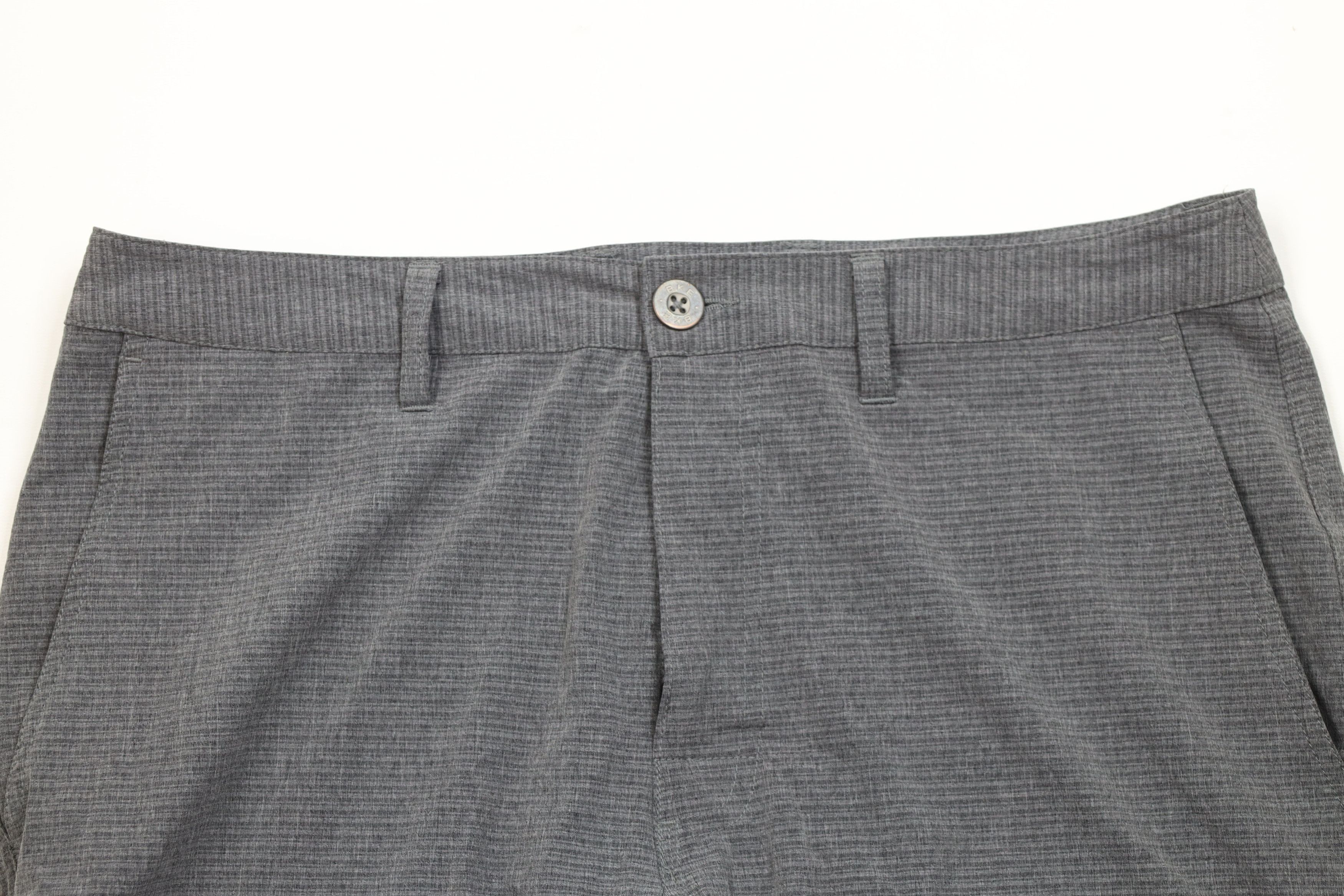 Vintage Buckle BKE Striped Stretch Standard Fit Hybrid Shorts Gray Size US 32 / EU 48 - 2 Thumbnail