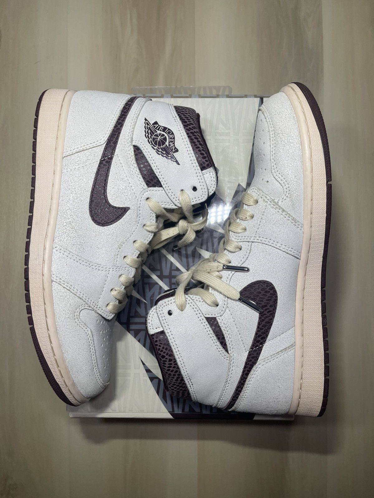 Jordan Brand Men’s A Ma Maniére x Air Jordan 1 High OG “Airness” Sz 10.5 Size US 10.5 / EU 43-44 - 3 Thumbnail
