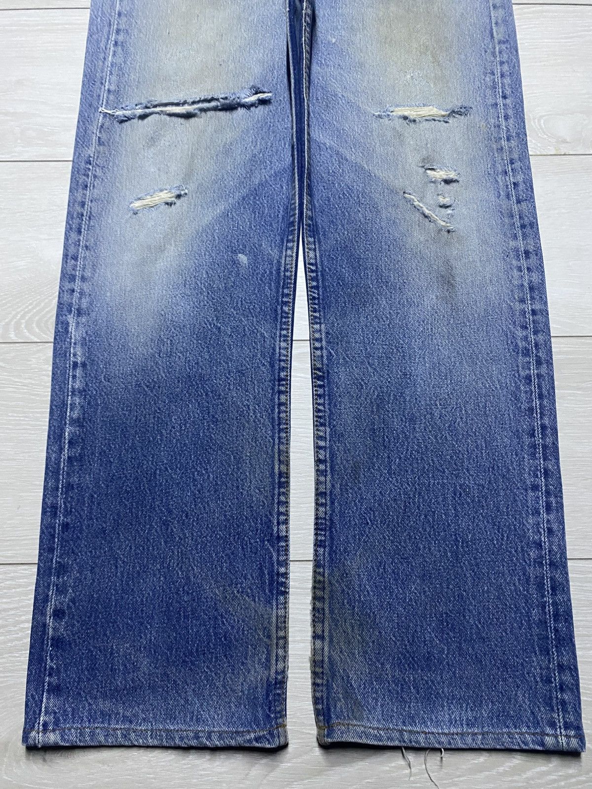 Levi's Vintage Levis 501 90s ButtonFly 522 Distressed Jeans Size US 32 / EU 48 - 5 Thumbnail