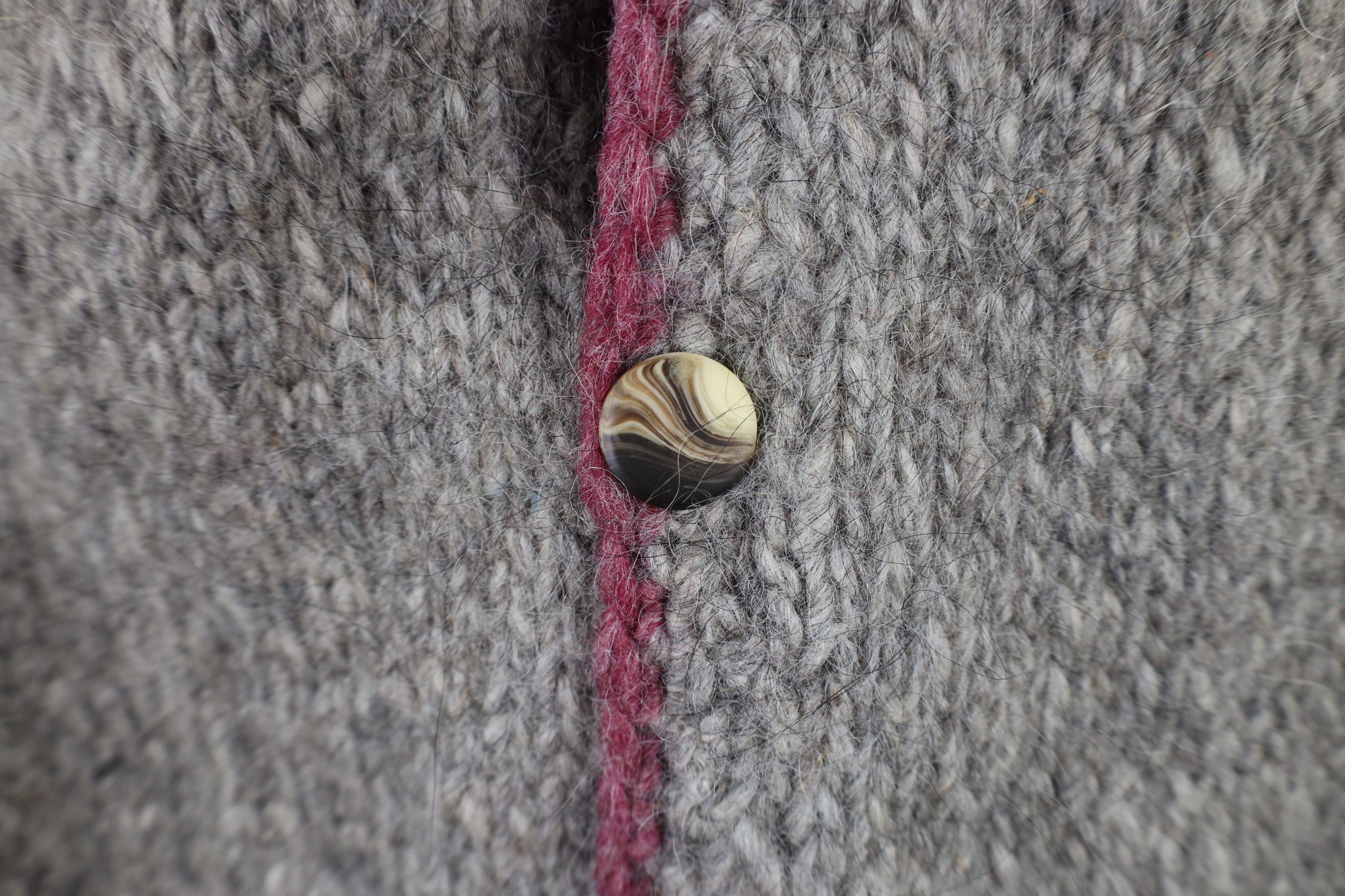 Vintage Vintage 60s 70s Cowichan Wool Fair Isle Cardigan Sweater Size US M / EU 48-50 / 2 - 4 Thumbnail