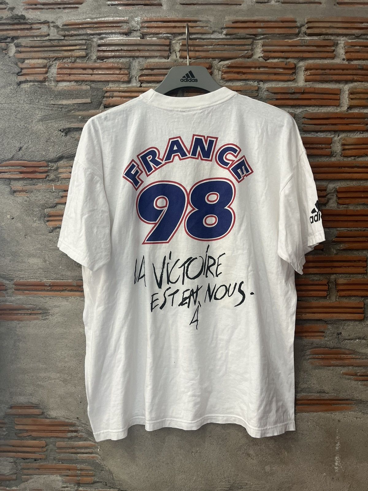 Adidas Vintage FRANCE 98’s Champion Du Monde Adidas 98’s Tshirt Size US L / EU 52-54 / 3 - 3 Thumbnail