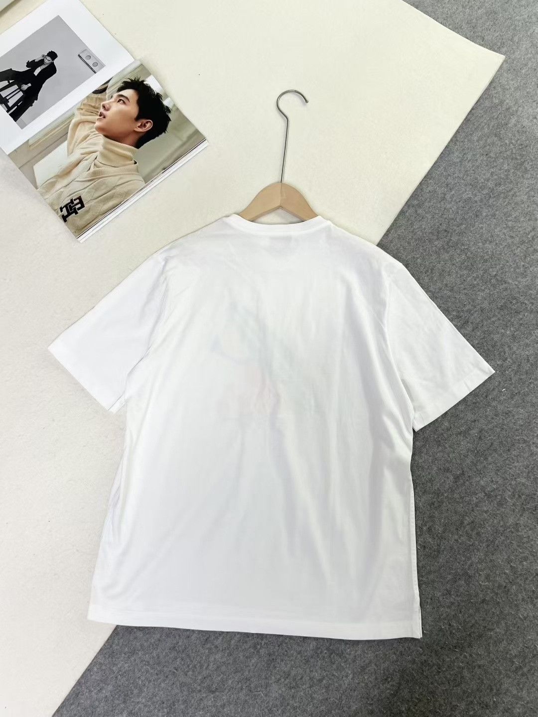 Hermes Hermes Cotton Printed Short-Sleeve T-Shirt Size US S / EU 44-46 / 1 - 4 Thumbnail