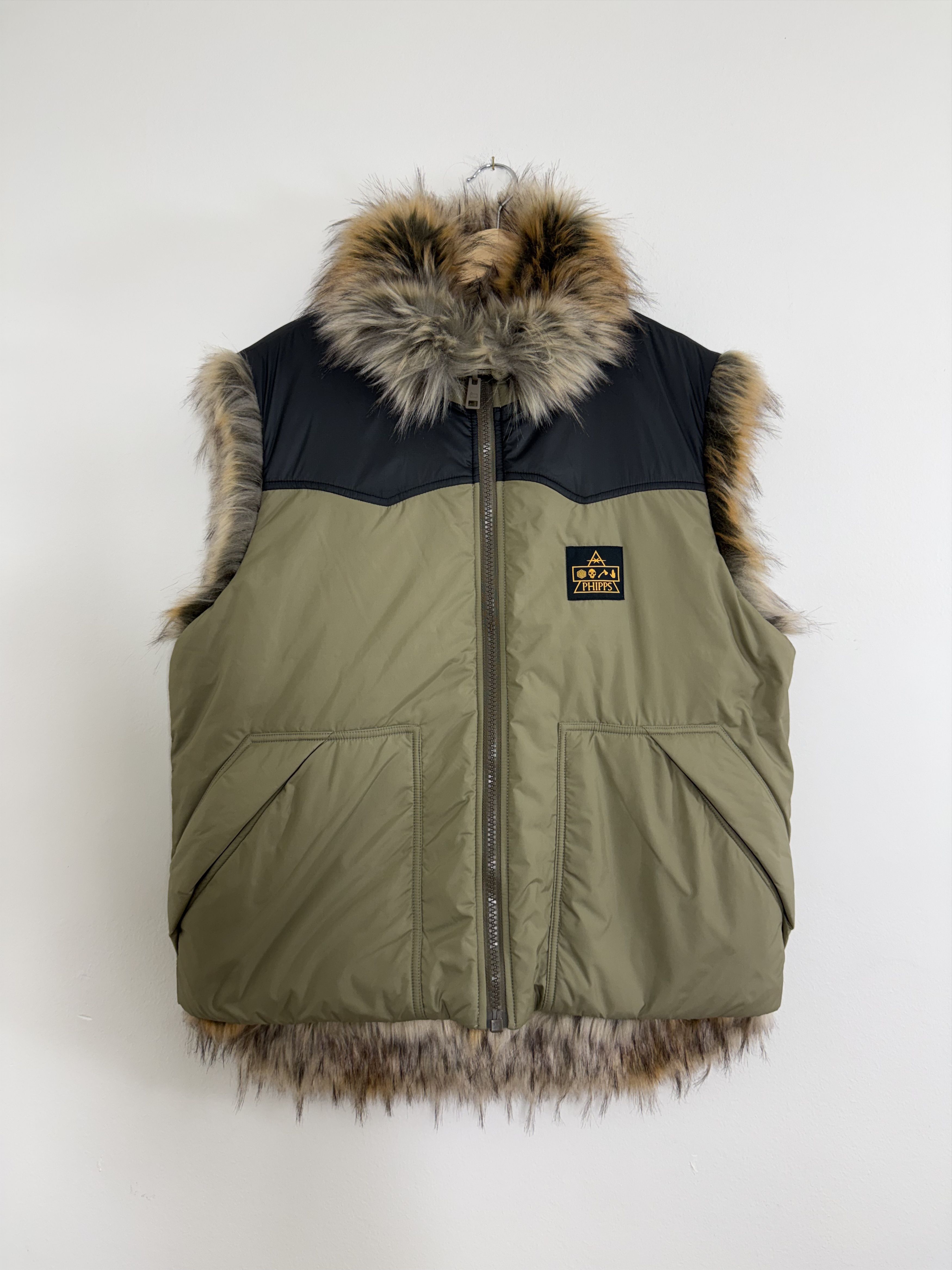 Phipps Woolrich Ranger Fur Reversible Puffer Vest Size US S / EU 44-46 / 1 - 1 Thumbnail