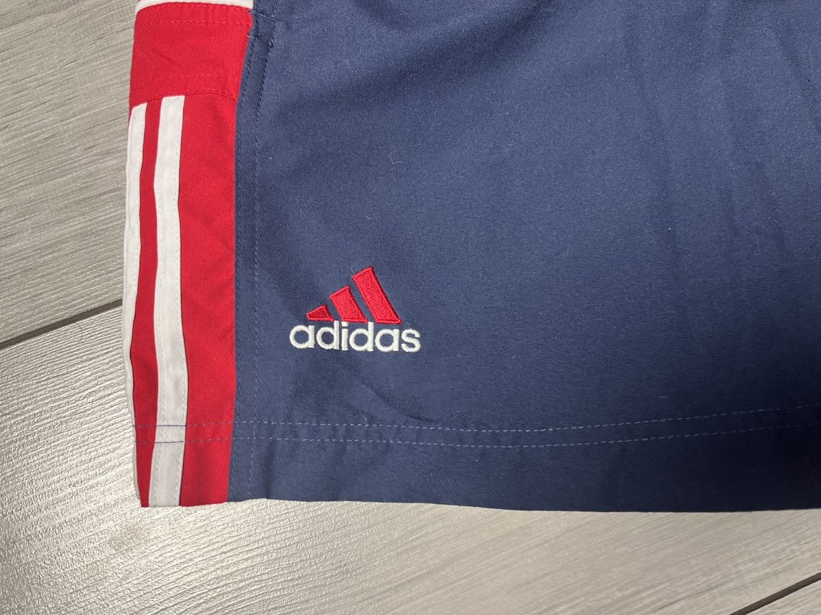 Adidas Adidas shorts swimming beach size Medium Size US 32 / EU 48 - 2 Thumbnail