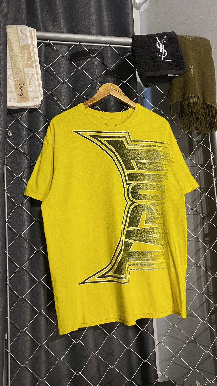 TAPOUT SIDE BIG PRINT MOTION