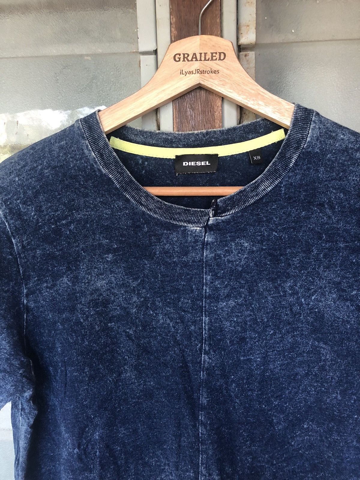 Diesel Vintage Diesel Plain Blue Distressed Shirt Tee Size US XS / EU 42 / 0 - 2 Thumbnail