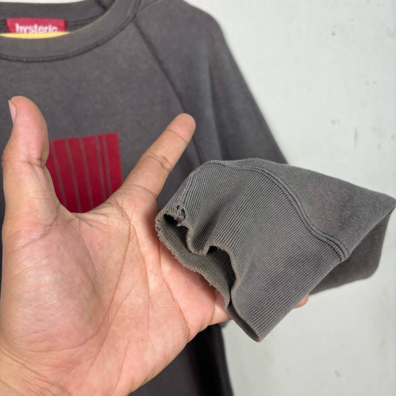 Hysteric Glamour Vtg 90s Hysteric Glamour Barcode Logo Sweatshirt Gray Size M Size US M / EU 48-50 / 2 - 6 Thumbnail