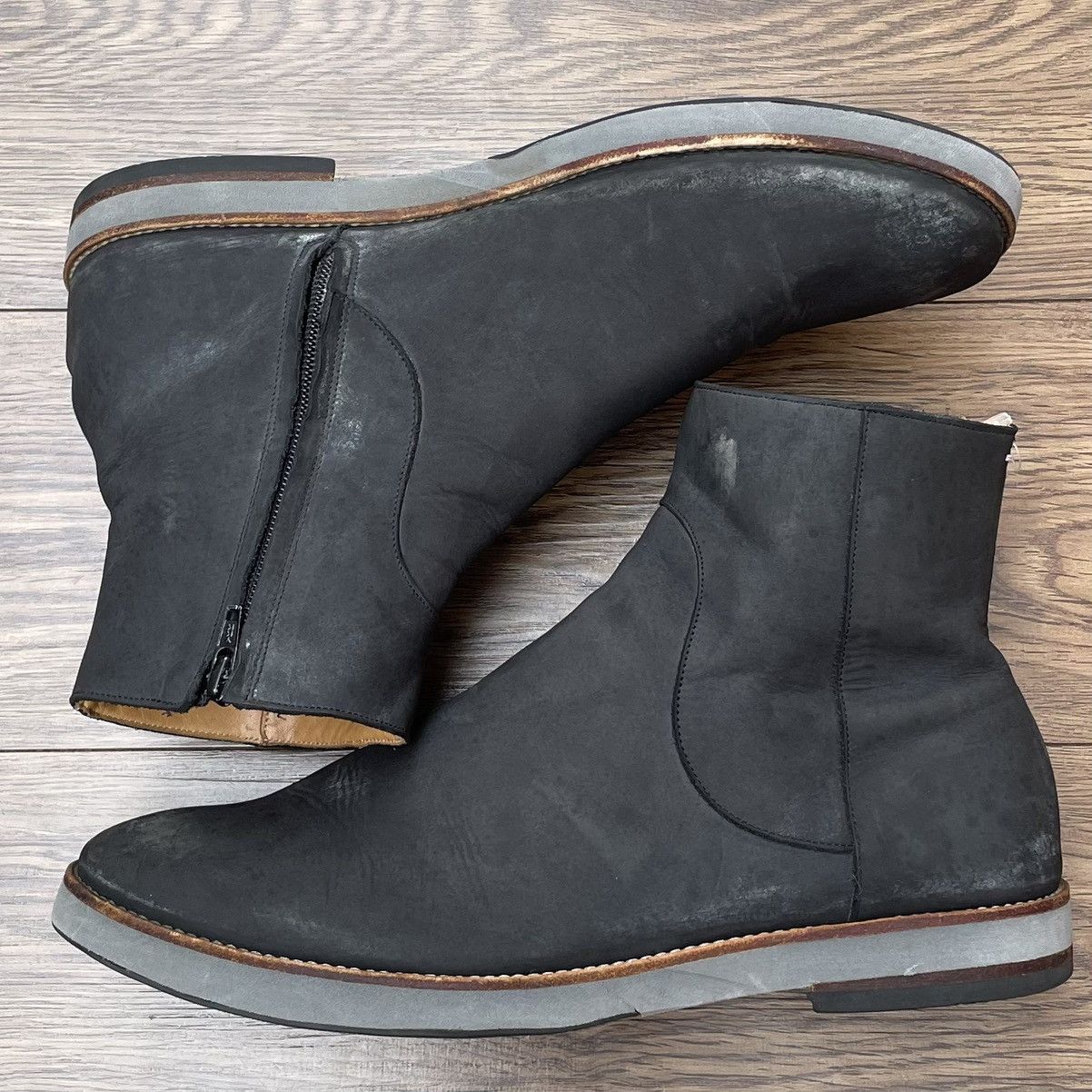 Maison Margiela Maison Martin Margiela Chelsea Boots Size US 9 / EU 42 - 1 Thumbnail