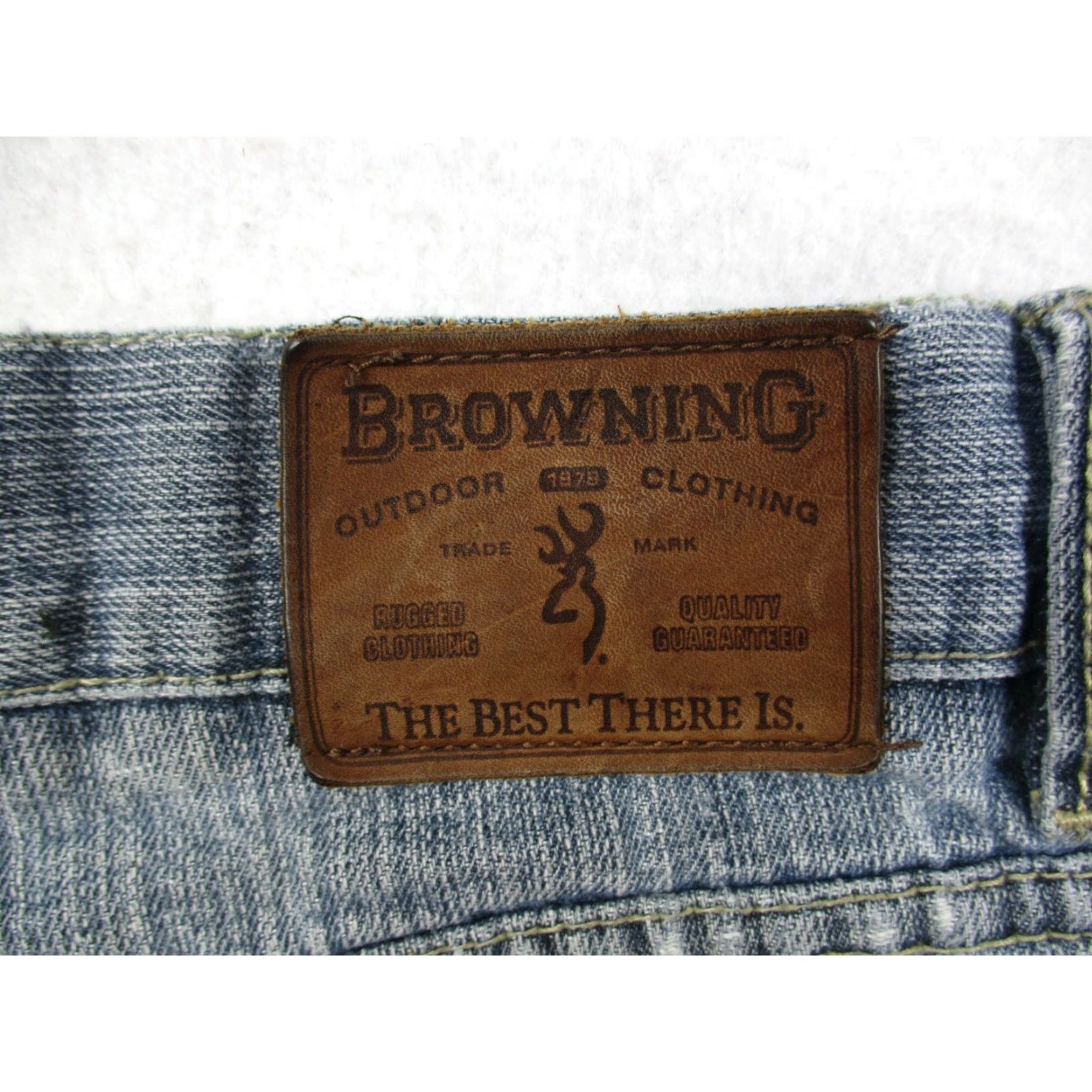 Vintage Browning Jeans Mens 32x34 Straight Leg Medium Wash Denim Outdoor Blue 5-Pocket Classic American Size US 32 / EU 48 - 6 Thumbnail