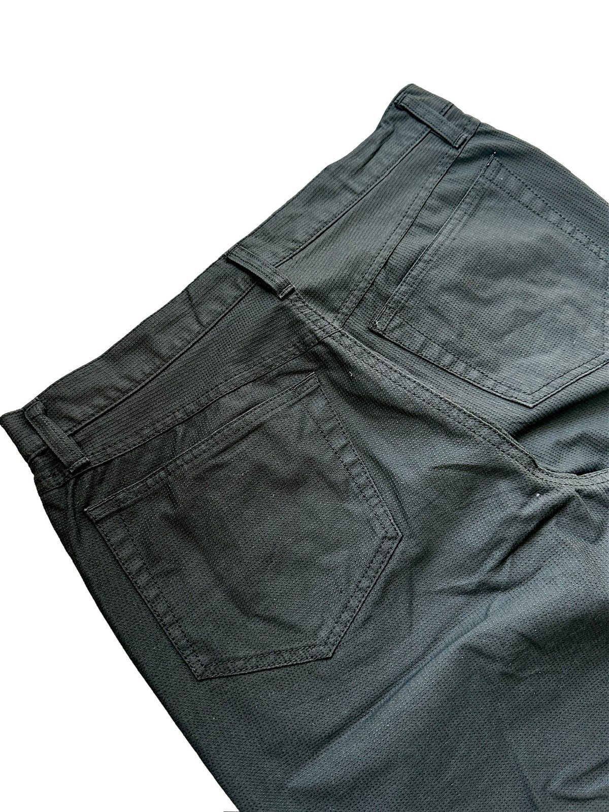 5351 POUR LES HOMMES 90’s 5351 black avantgarde microcord waxed jeans Size US 30 / EU 46 - 5 Thumbnail