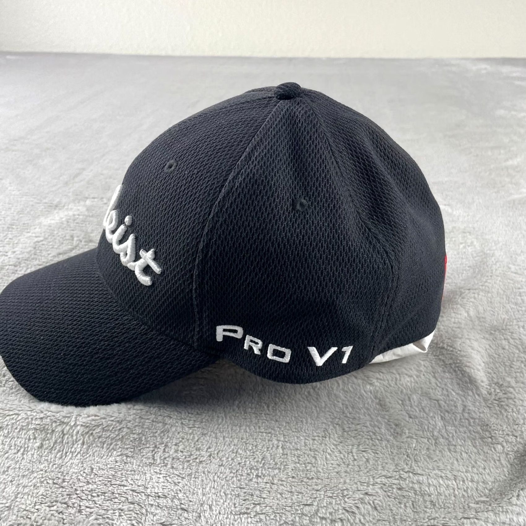Titleist Titleist Hat Cap L/XL Fitted Pro V1 FJ FootJoy Golf Golfing Tour Performance Mens XL Black Adjustable Stretch Cap Size ONE SIZE - 6 Thumbnail