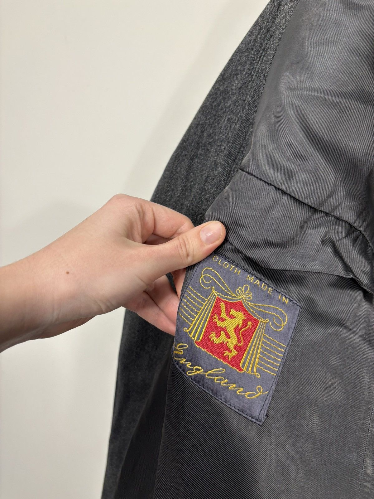 Other Vintage PKZ Made In England Men’s Herringbone Gray Wool Coat Size US L / EU 52-54 / 3 - 11 Thumbnail
