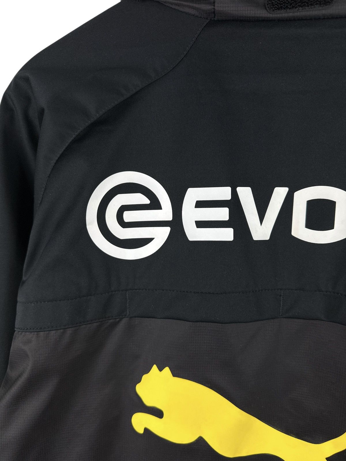 Puma Puma Borussia Dortmund Lightweight Training Jacket Full Zip Size US S / EU 44-46 / 1 - 16 Thumbnail