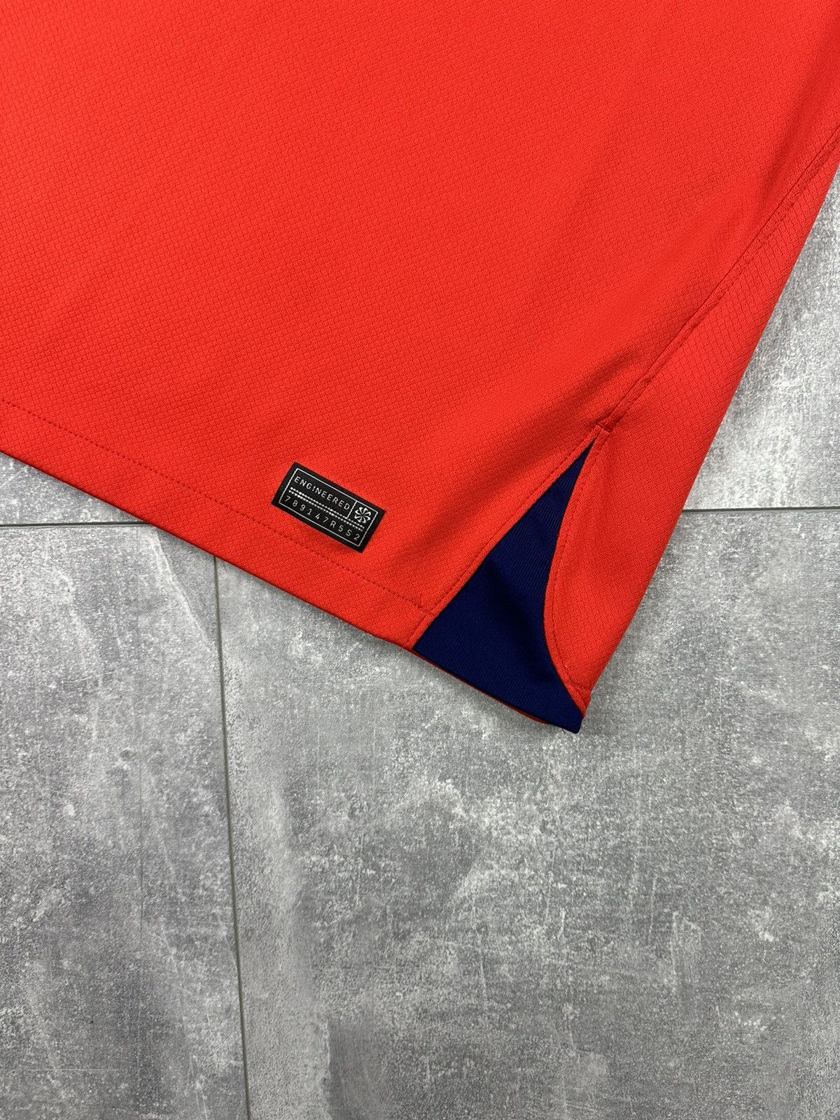 Nike Nike England 2022/23 Away Stadium Red National Team Jersey Size US S / EU 44-46 / 1 - 4 Thumbnail
