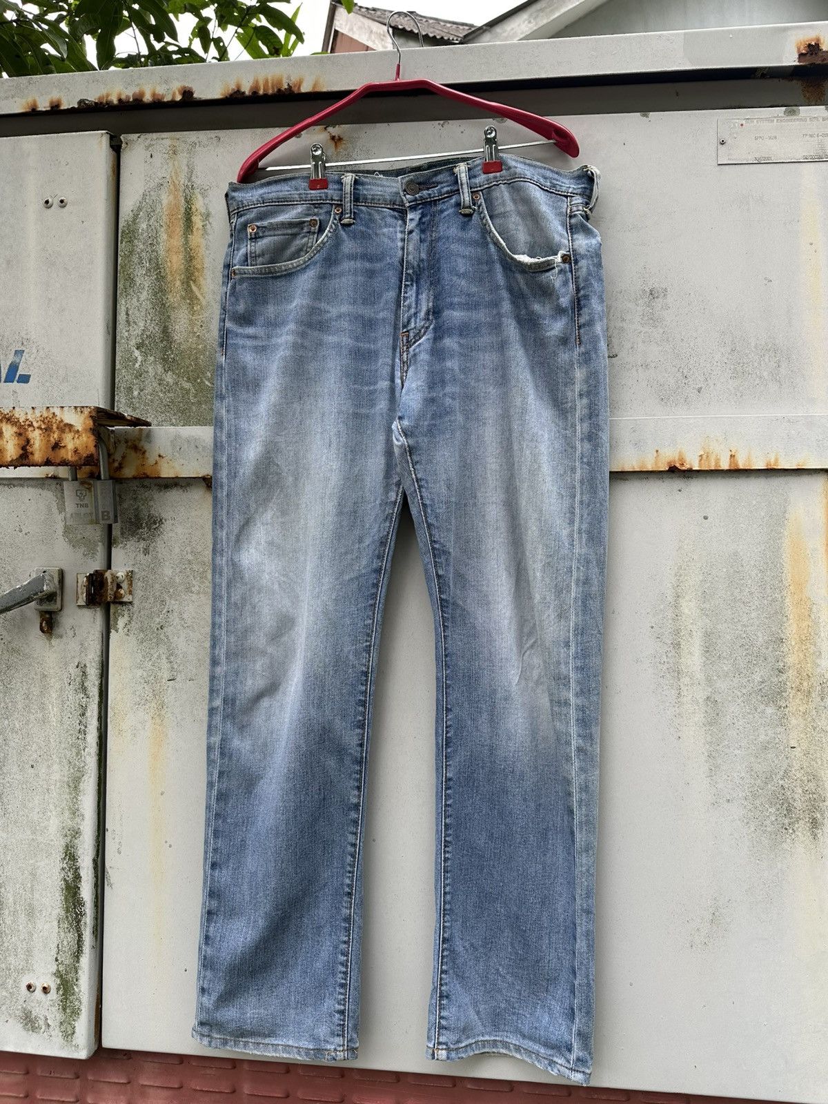 Levi's Vintage Clothing 👹Vintage Levis 505 THRASHED Pocket Baggy Jeans Size US 34 / EU 50 - 2 Thumbnail