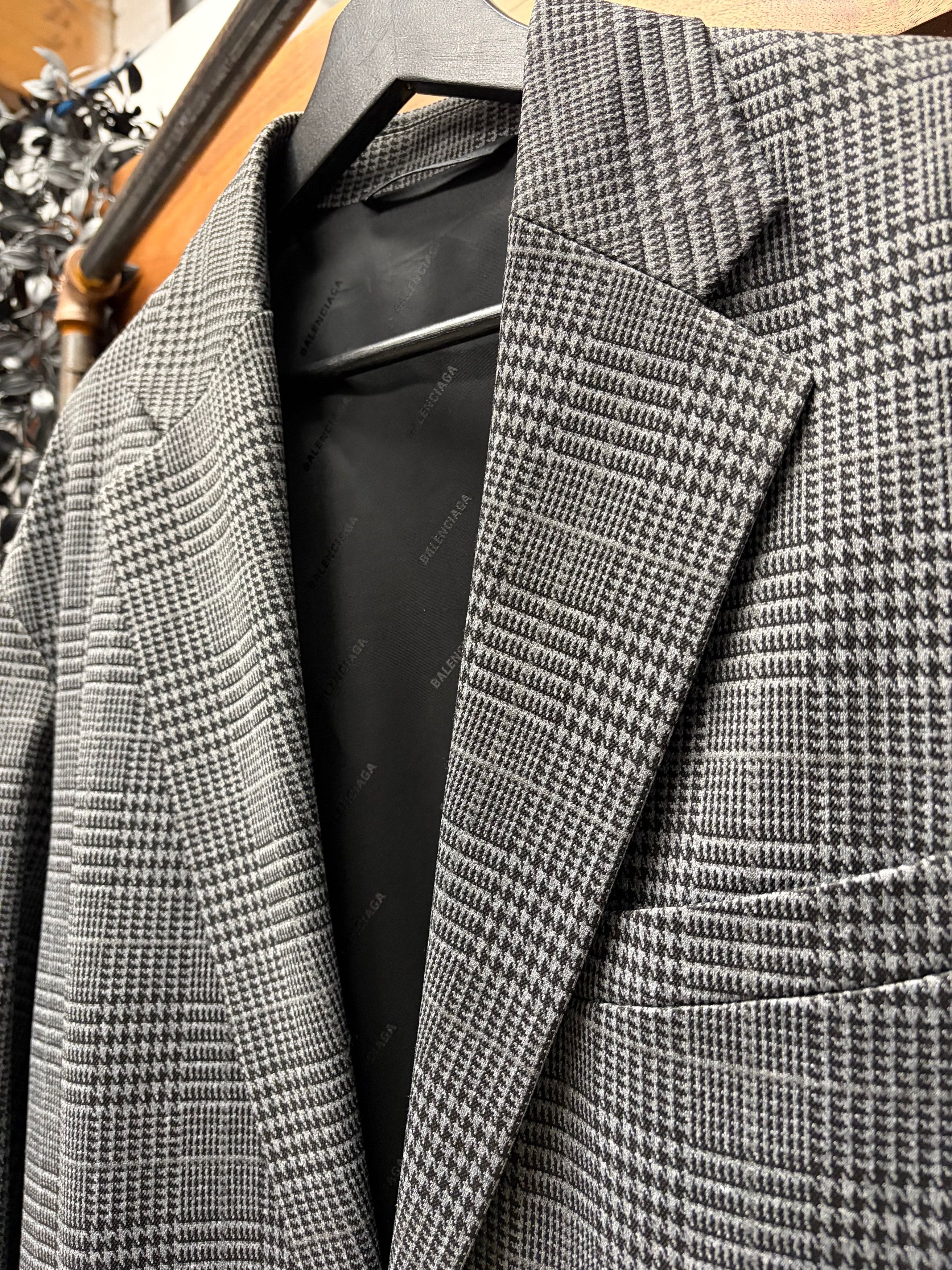 Balenciaga 2020 Balenciaga ‘Houndstooth’ Grey Full Length Long Coat Size US L / EU 52-54 / 3 - 2 Thumbnail