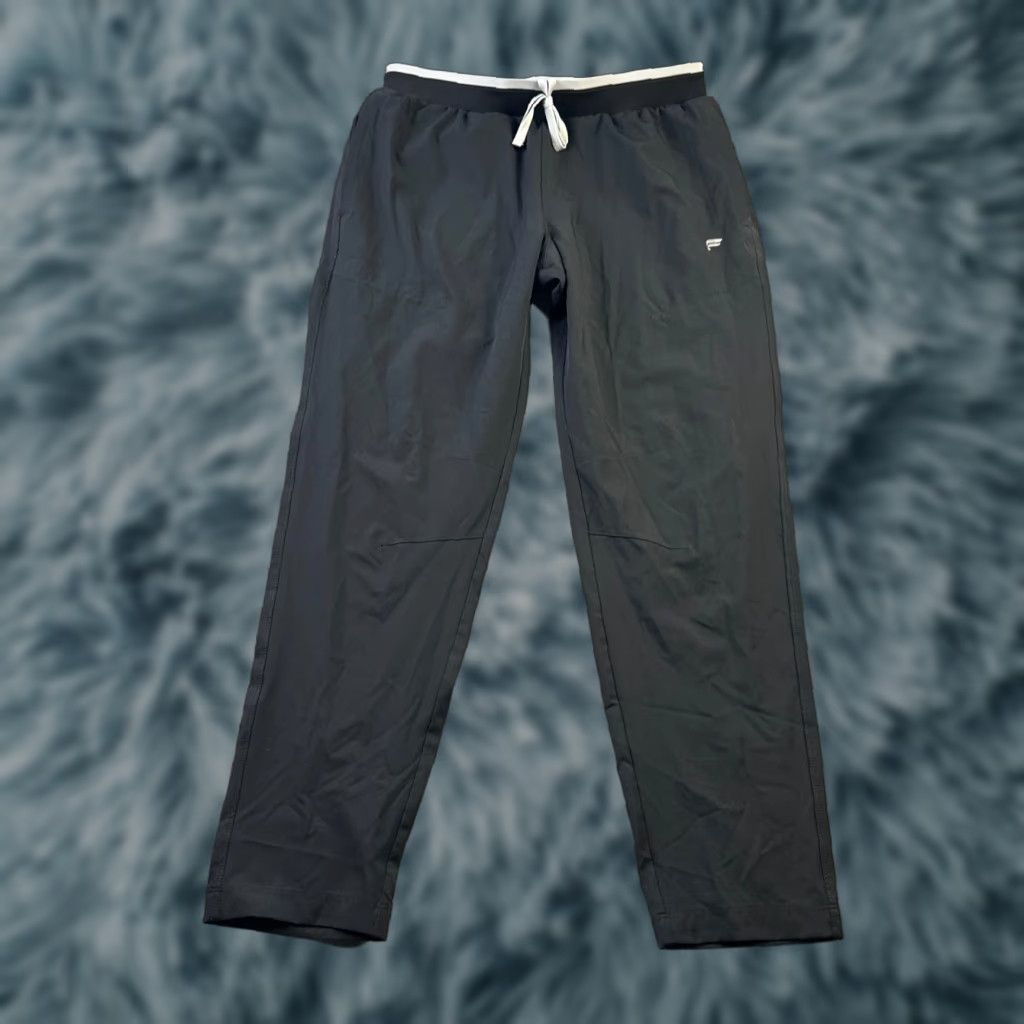 Fabletics Fabletics Pants Mens Medium Black Fundamental Jogger Gym Training Comfort Pockets Adjustable Waist Inseam 28 in Size US 31 - 1 Thumbnail