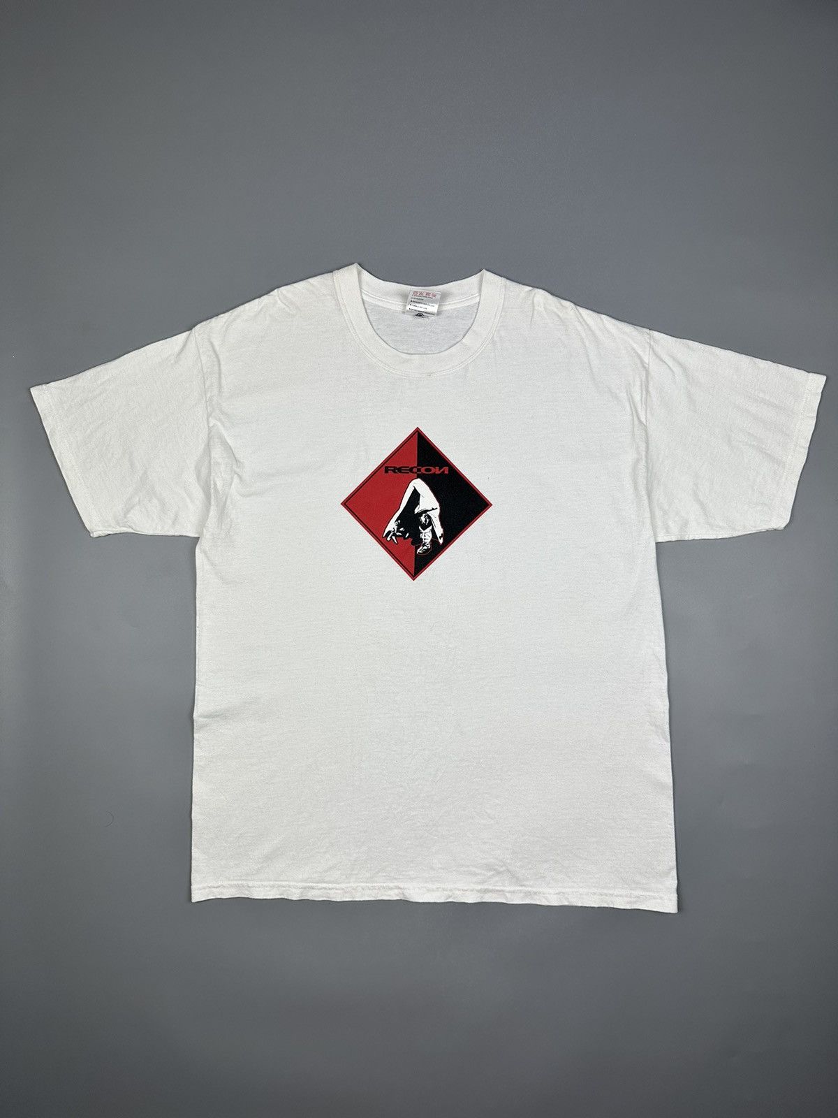 image of Recon Futura 2000 Stash Vintage Recon Centre Logo Tee in White, Men's (Size XL)