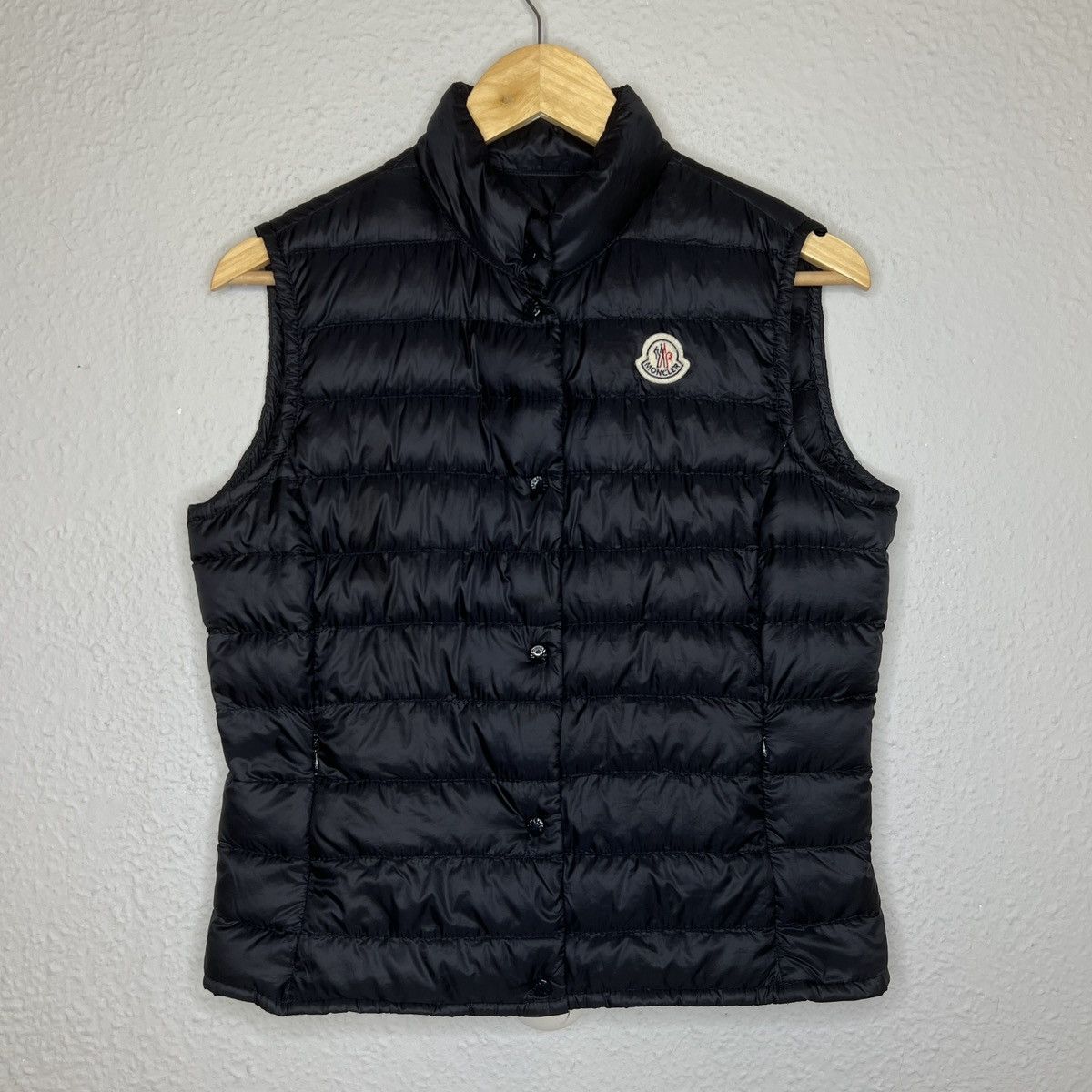 Designer × Moncler Moncler Puffer Down Vest Gilet Jacket Logo Black Retro Y2K Size M / US 6-8 / IT 42-44 - 1 Thumbnail