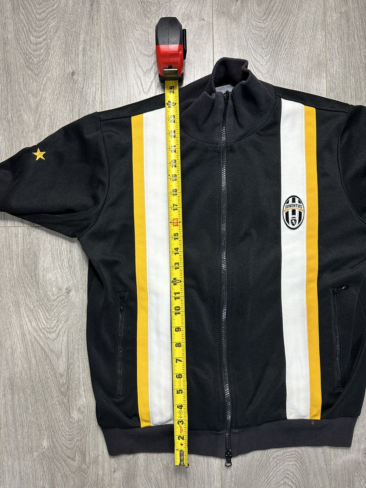 Adidas × Vintage Vintage Juventus Track Top Jacket Football Training 2000s Size US L / EU 52-54 / 3 - 17 Thumbnail
