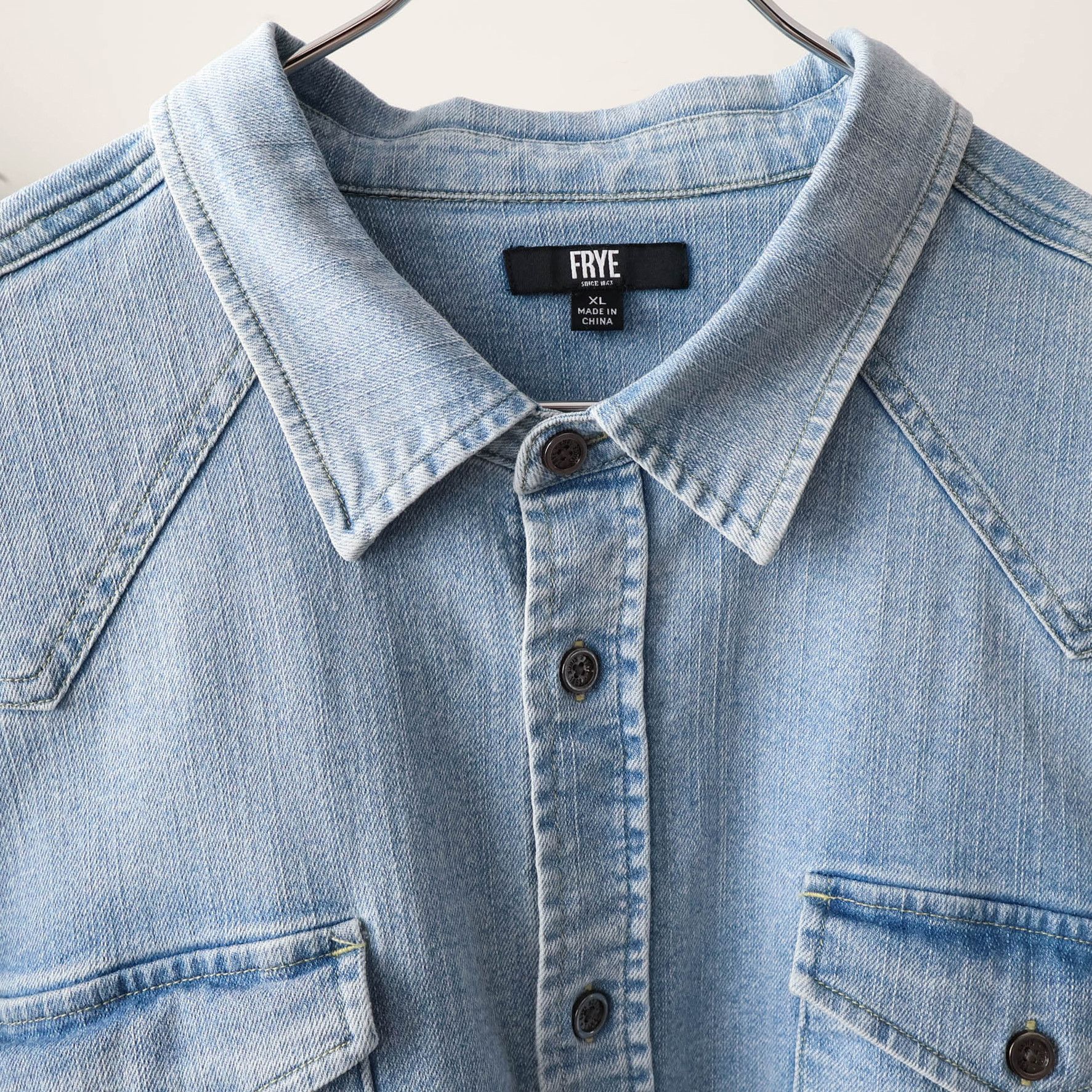 Frye Rare Frye Vintage Washed Denim Button Down Western Shirt Size US XL / EU 56 / 4 - 4 Thumbnail