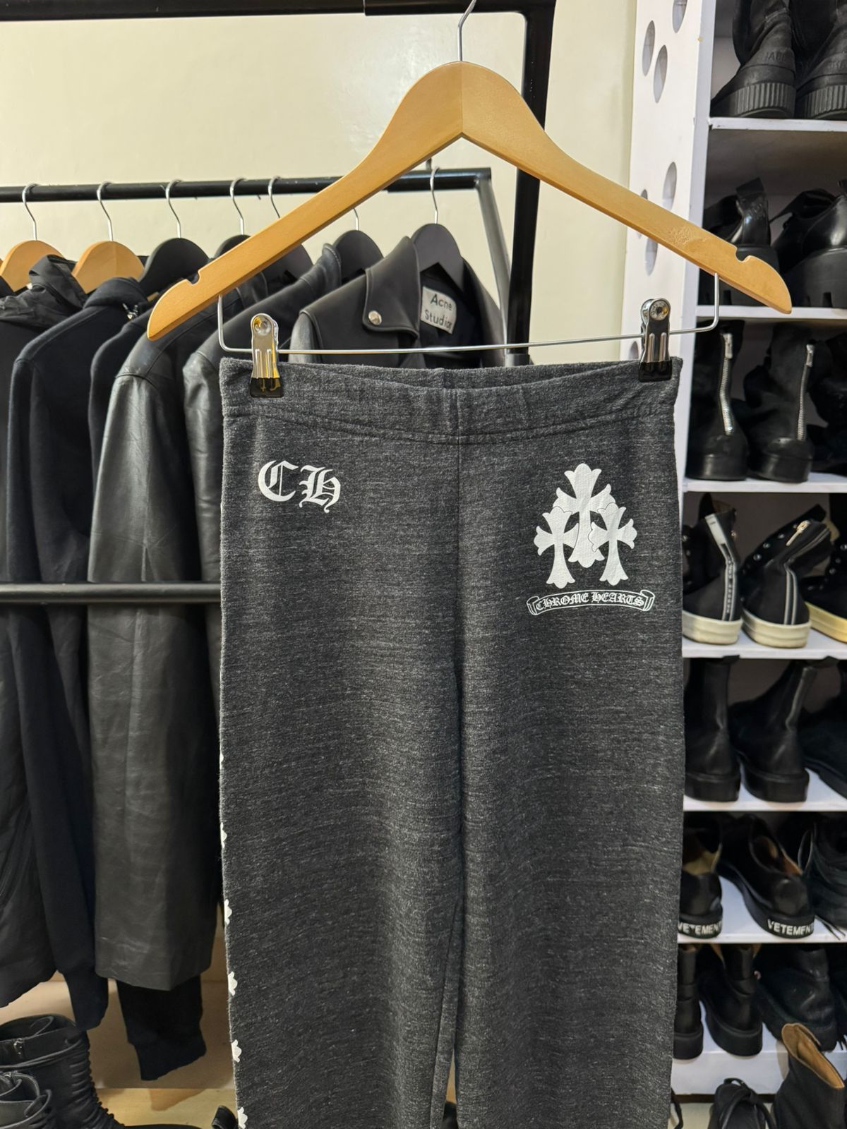 Chrome Hearts Chrome hearts multiple cross sweatpants Size 32" / US 10 / IT 46 - 7 Thumbnail