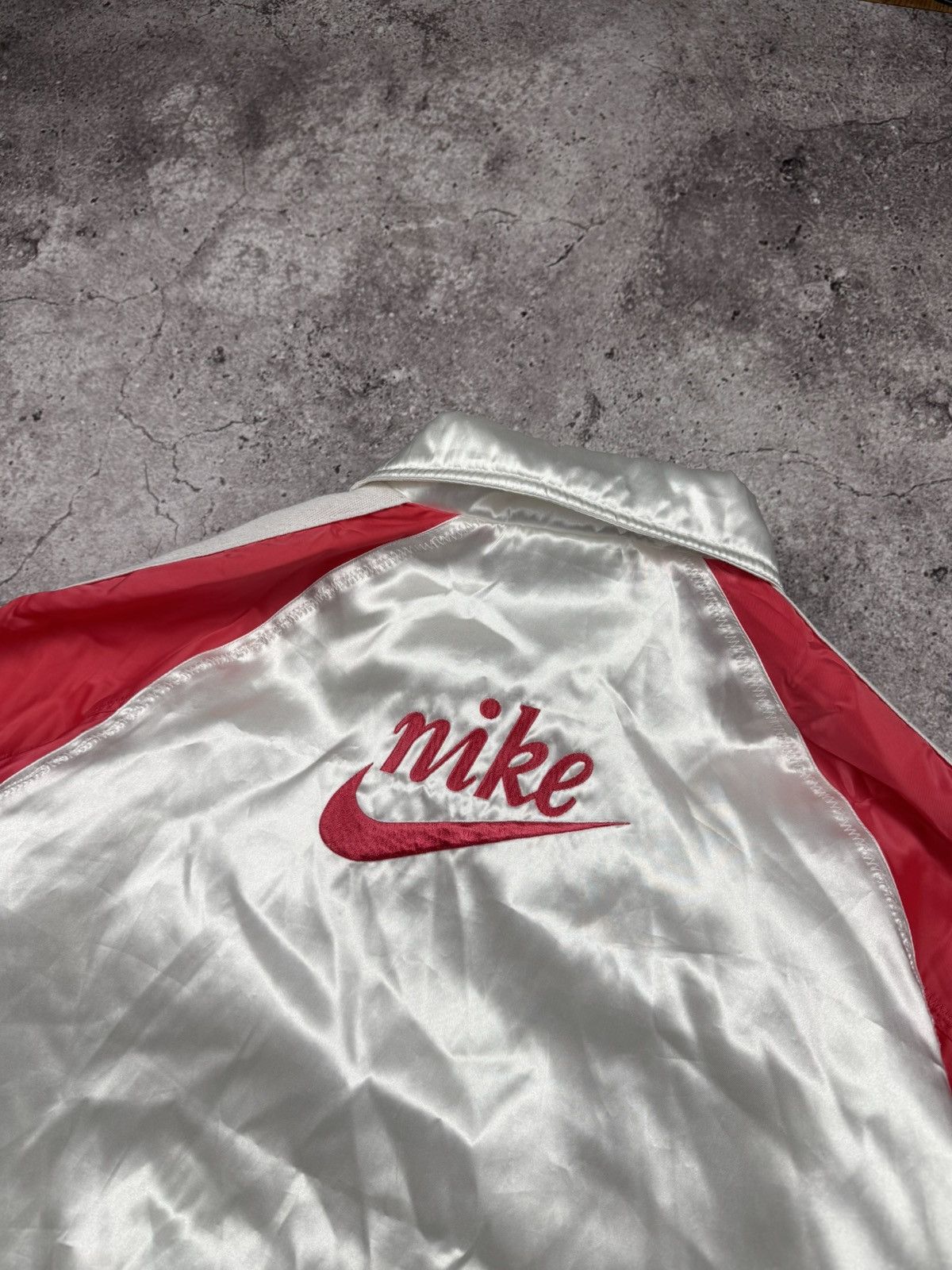 Nike VINTAGE NIKE Y2K BIG SWOOSH LOGO NYLON BOMBER PINK JACKET Size S / US 4 / IT 40 - 4 Thumbnail