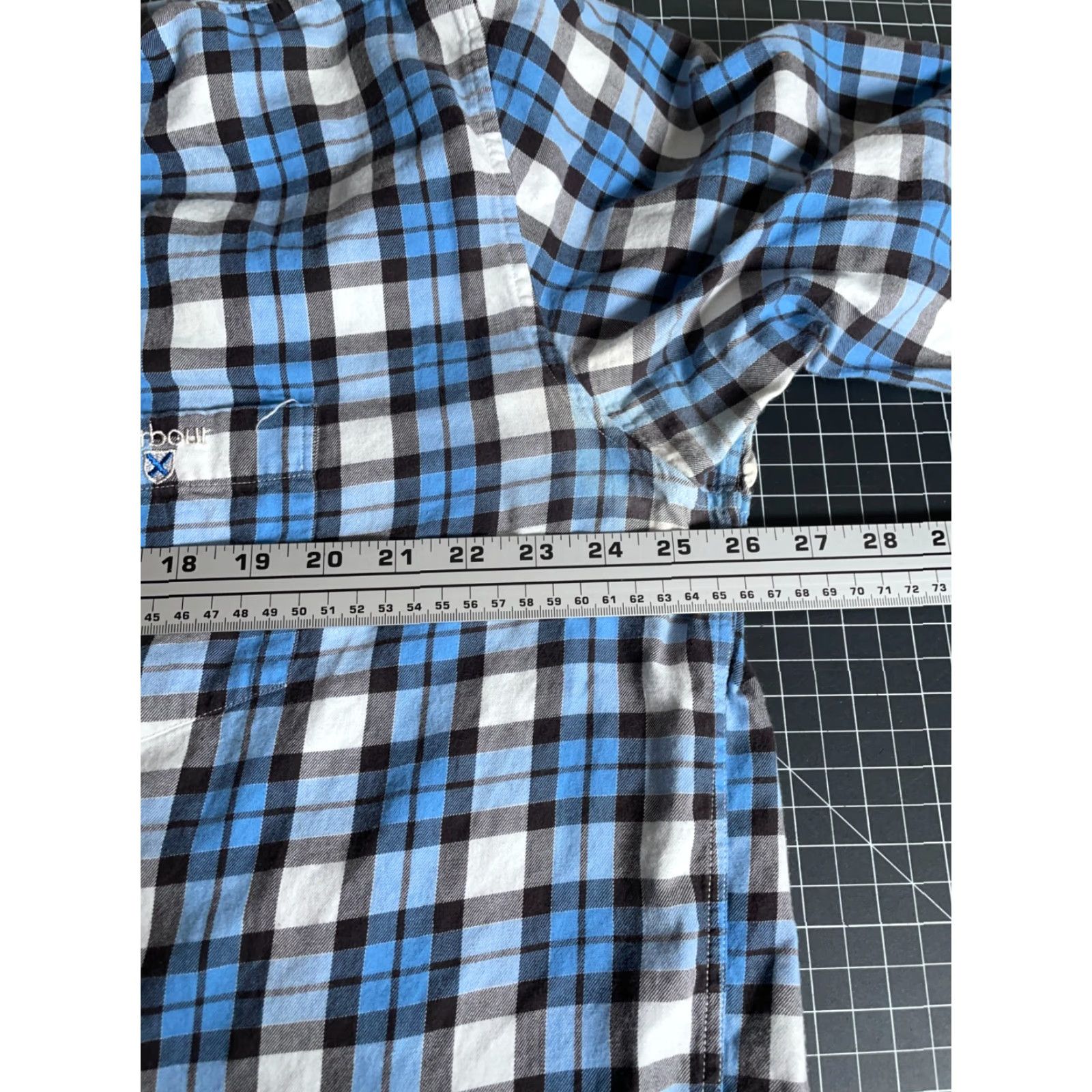 Barbour Barbour Shirt Mens XL Blue Plaid Flannel Lightweight Button-Up Long Sleeve Embroidered Pocket Casual Workwear Mens Size US XL / EU 56 / 4 - 5 Thumbnail