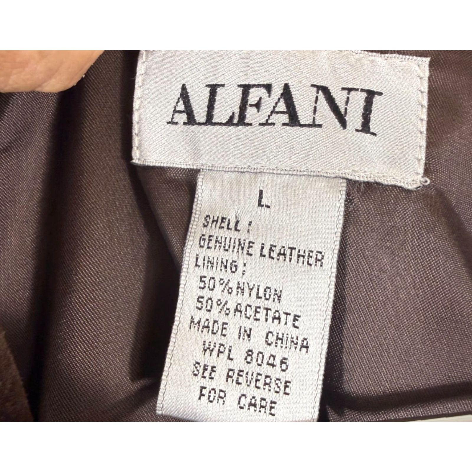 Alfani Alfani Trench Coat Womens L Brown Genuine Leather Lined Belt Waist Notch Lapel Three Button Front Coat Size L / US 10 / IT 46 - 5 Thumbnail