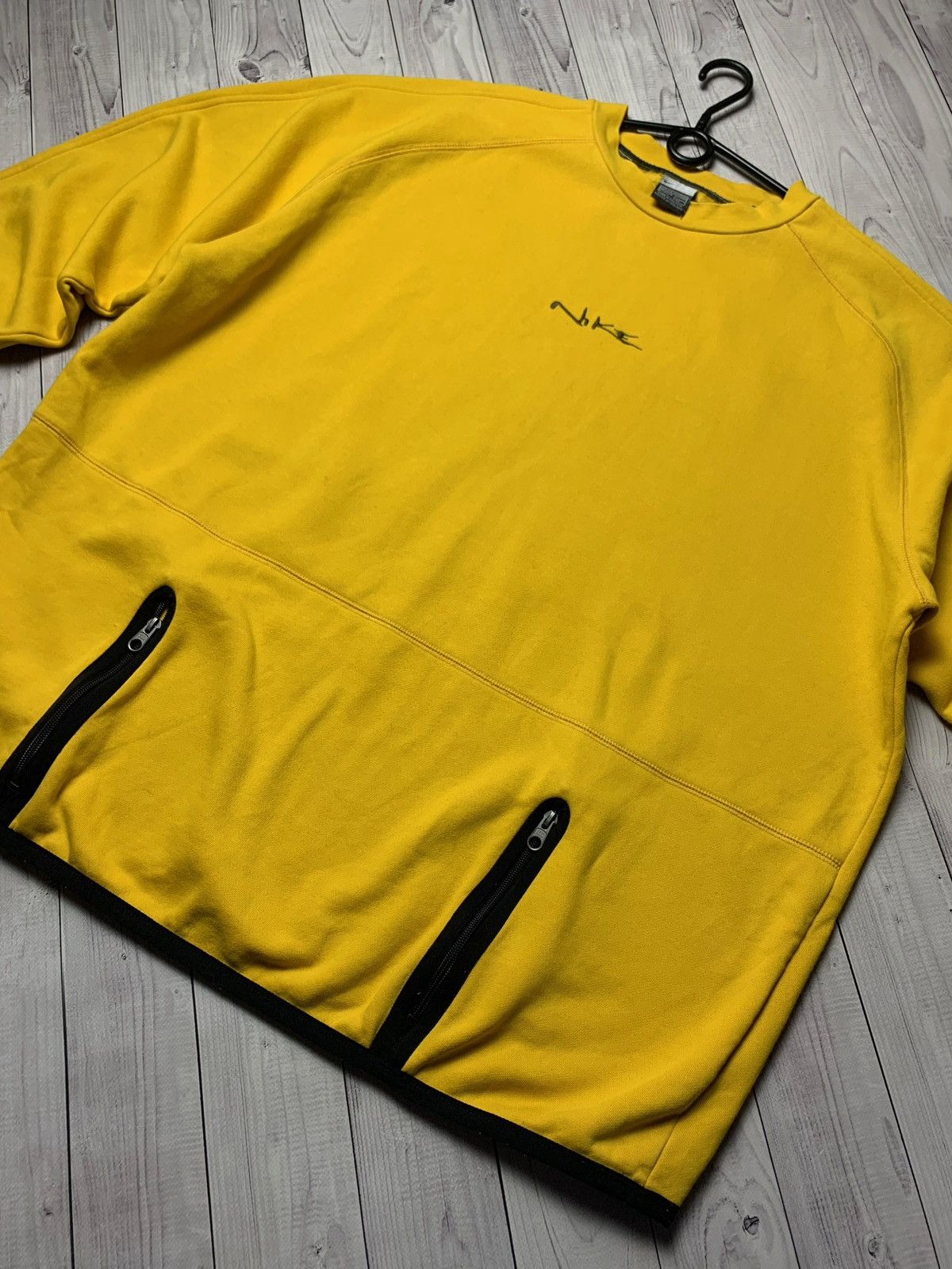 Nike × Vintage Nike vintage sweatshirt rare logo yellow Size Xxl Size US XXL / EU 58 / 5 - 2 Thumbnail