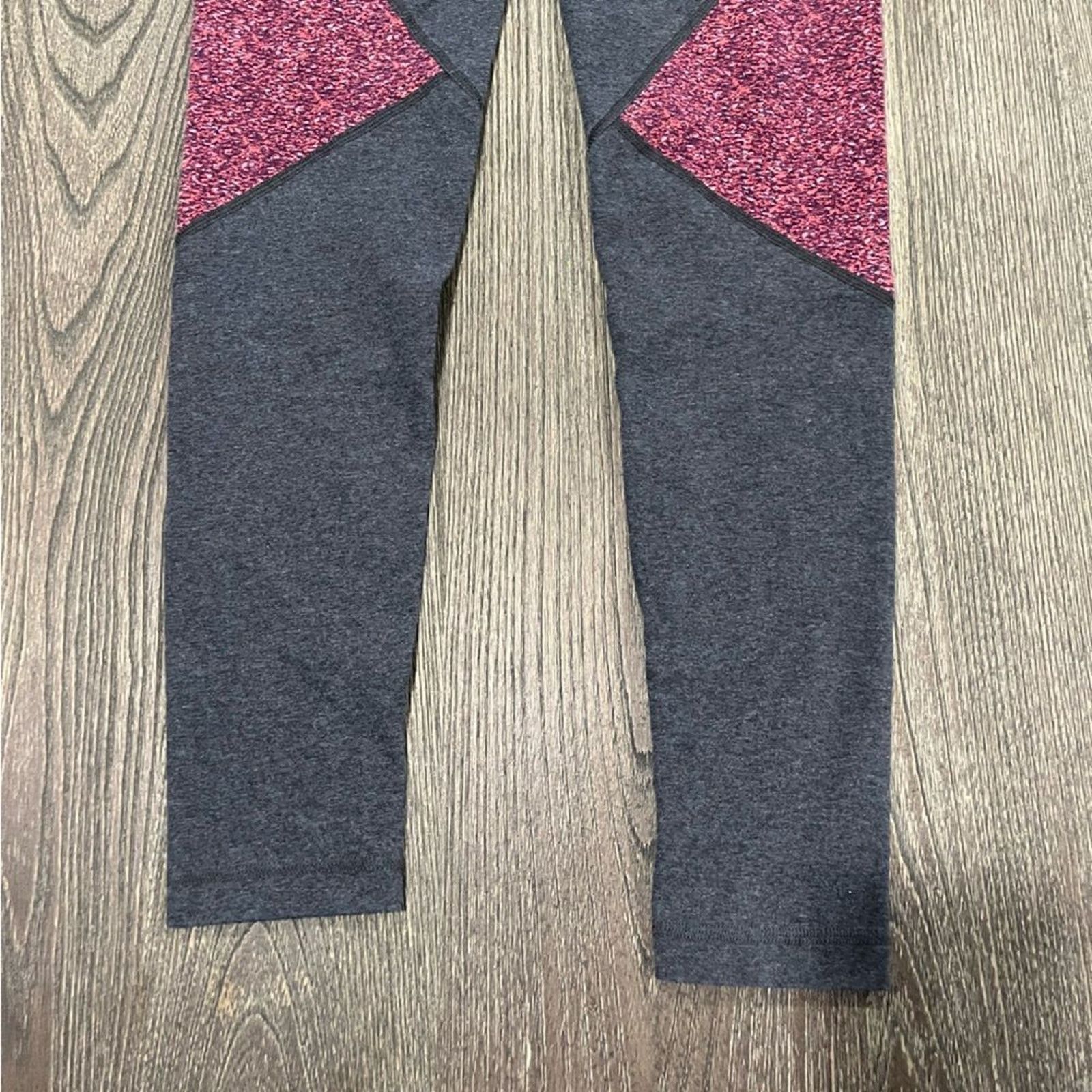 Reebok Reebok Leggings High Waist Workout Red Gray Small Size 27" / US 4 / IT 40 - 7 Thumbnail