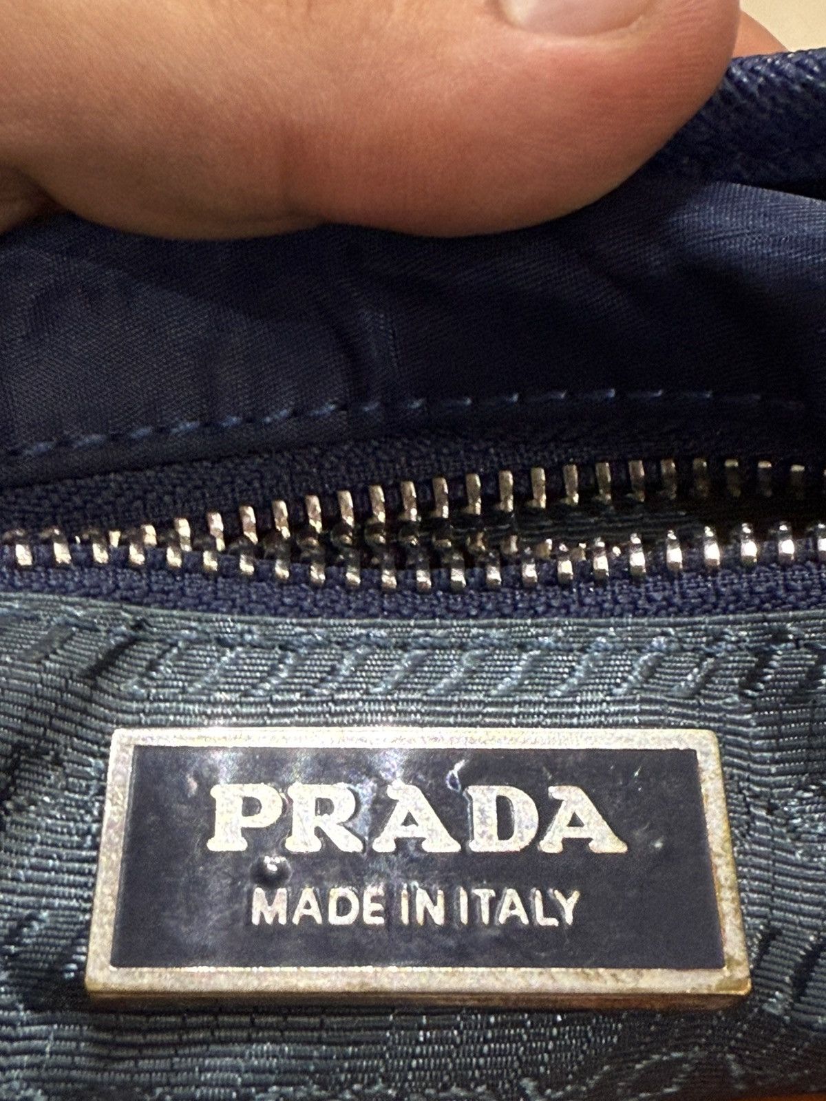Prada 90’s PRADA RARE MULTI LOGO ITALIAN CASUAL BAG Size ONE SIZE - 8 Thumbnail