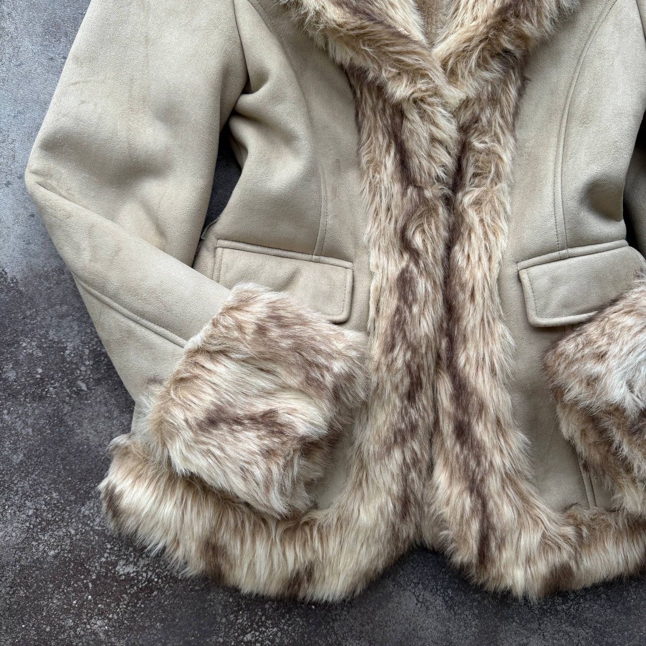 Japanese Brand Vintage Glamour Y2K Faux Fur Shearling/Sheepskin Coat Jacket Size M / US 6-8 / IT 42-44 - 5 Thumbnail