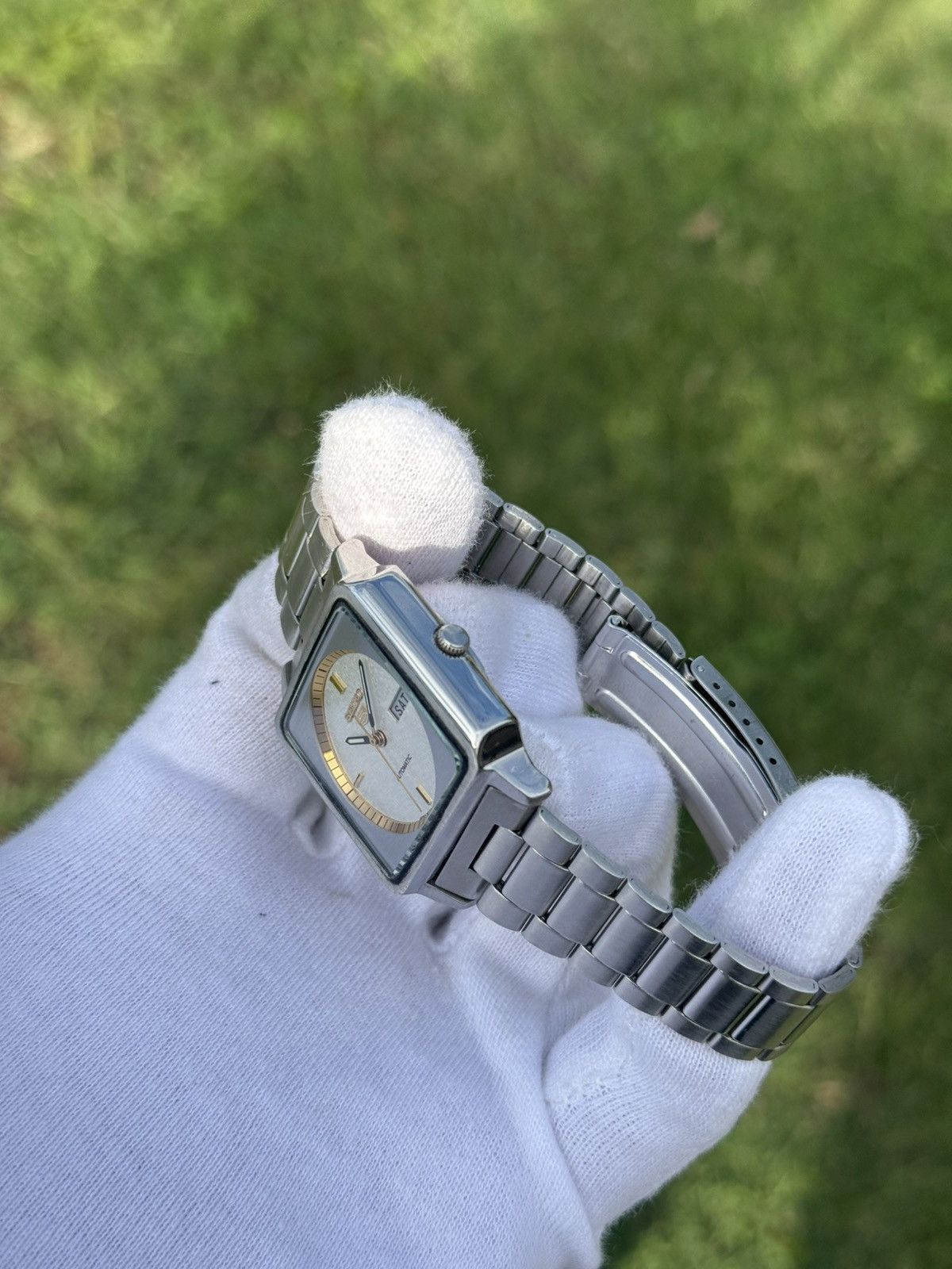 Seiko Vintage Seiko 5 Automatic japan Watch: silver Dial, TV Case Size 36 - 9 Thumbnail