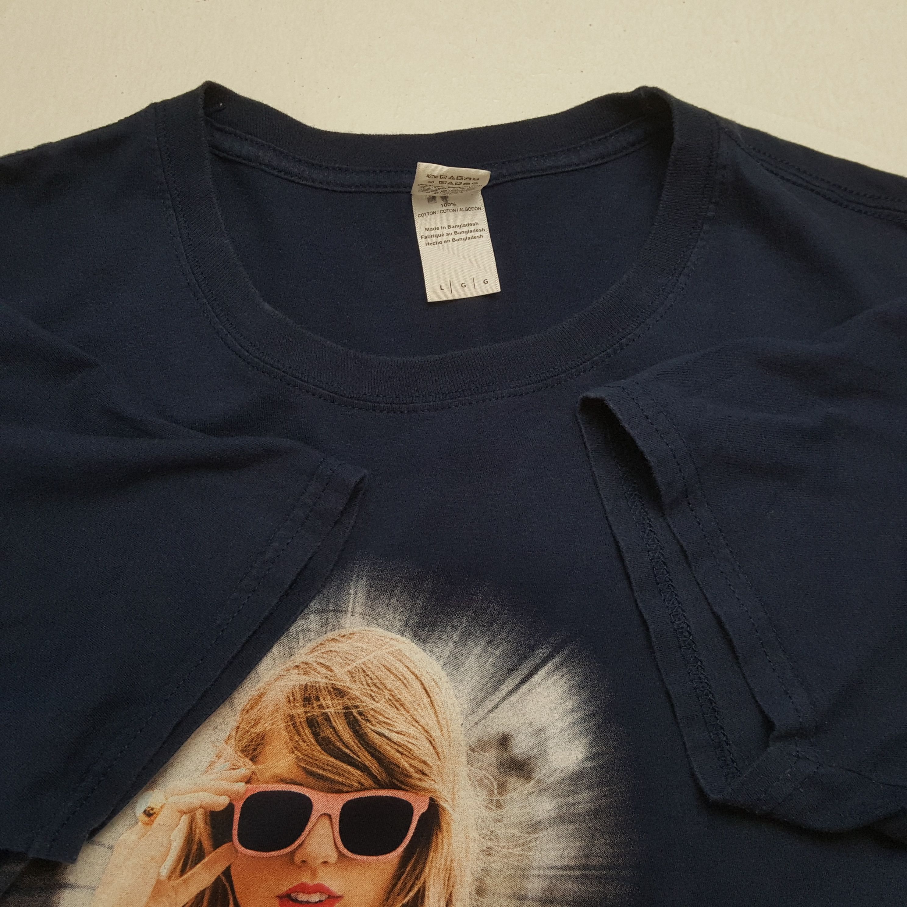 Band Tees × Vintage Vintage TAYLOR SWIFT American Singer Songwriter Tour T-Shirt Size US L / EU 52-54 / 3 - 6 Thumbnail