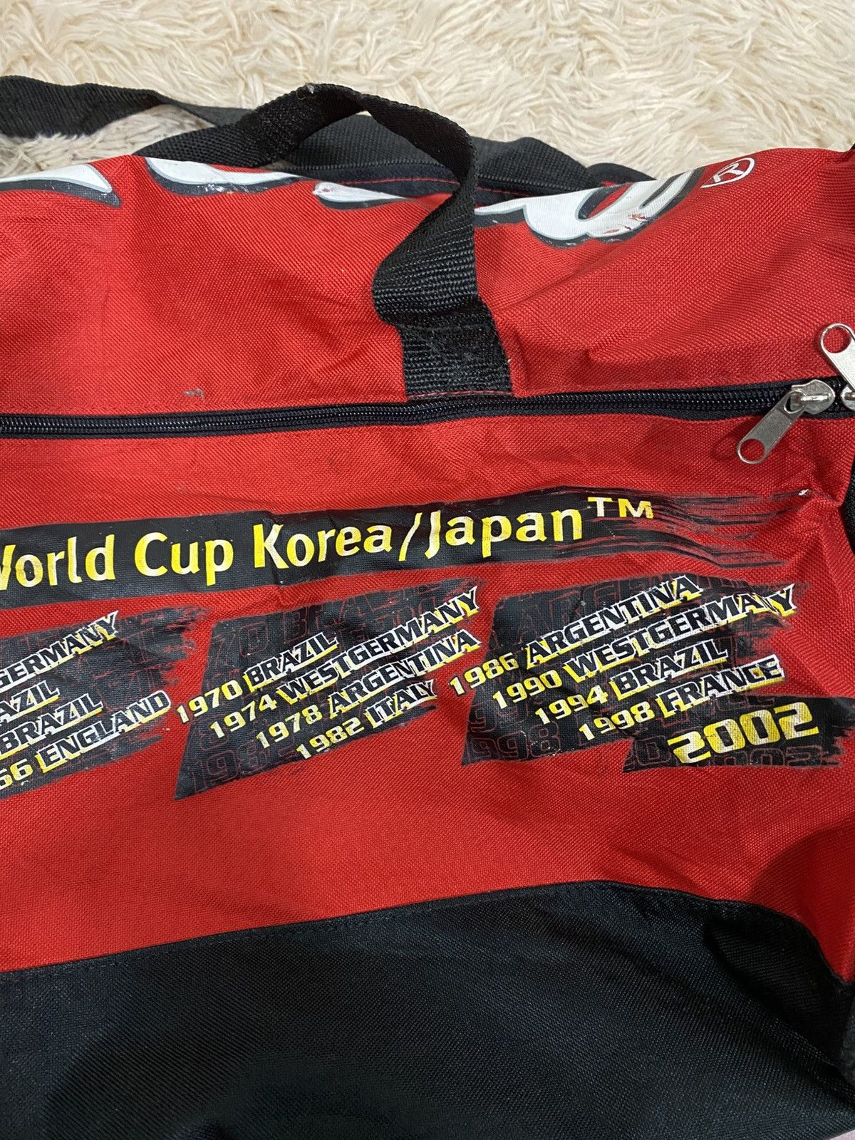 Japanese Brand 📌Vintage Medium Shoulder Bag Travel Coca Cola Big Logo Size ONE SIZE - 18 Thumbnail