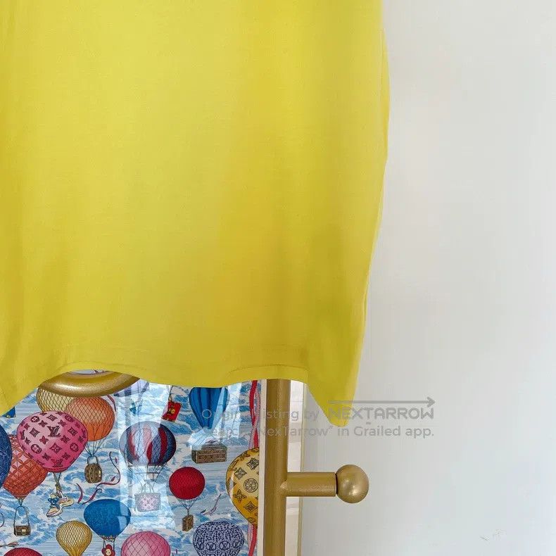 Givenchy Givenchy Size 12+ Letter Logo Yellow T-Shirt Size US S / EU 44-46 / 1 - 4 Thumbnail