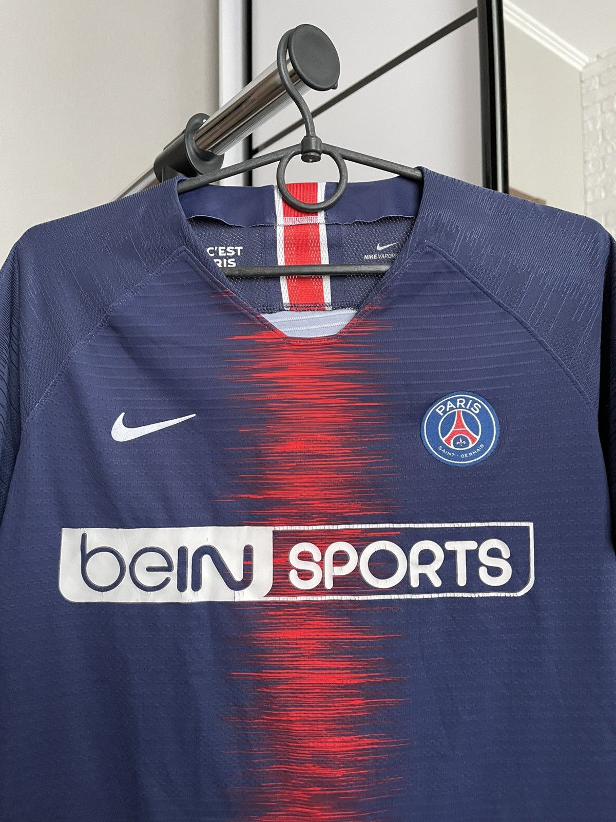 Nike 2018/2019 Nike Paris Saint Germain PSG Match Issue Jersey Size US M / EU 48-50 / 2 - 6 Thumbnail