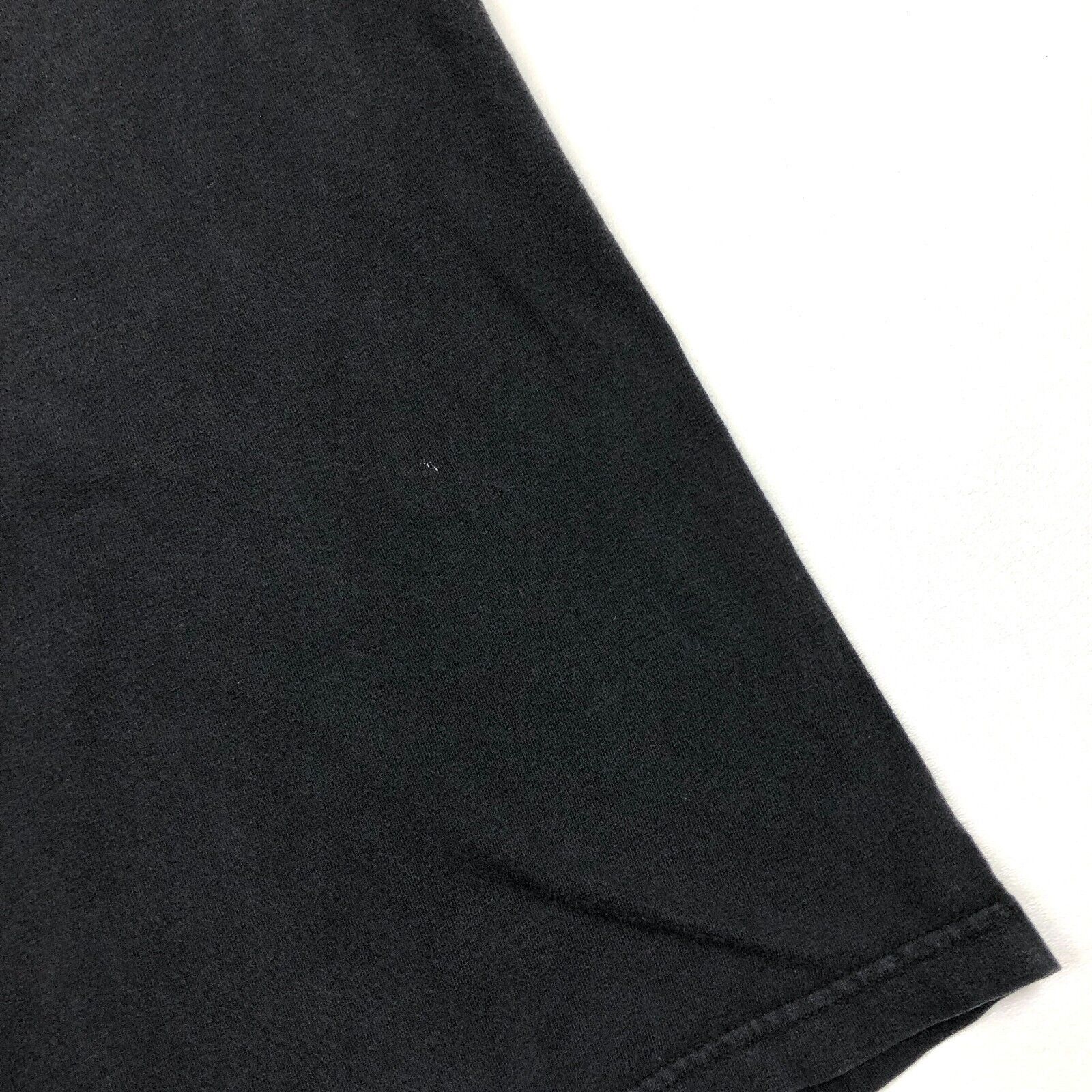 Vintage AC/DC Back In Black Logo Black Tee T Shirt Faded Black Size US L / EU 52-54 / 3 - 3 Thumbnail
