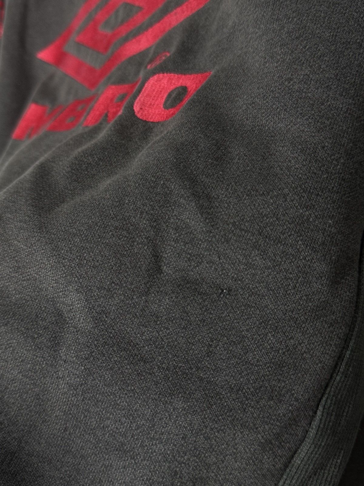 Umbro Vintage 90s Umbro Manchester United Sharp Sweatshirt Size US M / EU 48-50 / 2 - 17 Thumbnail