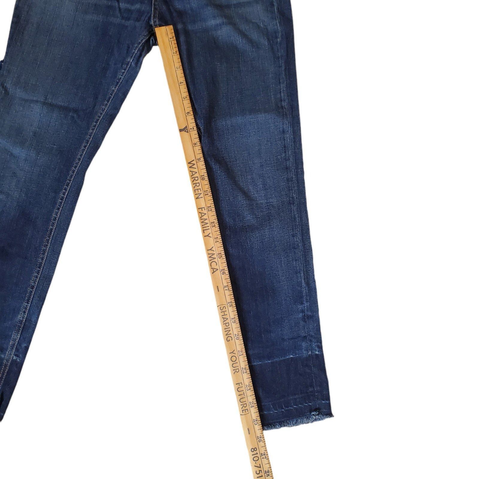 Rag & Bone Rag & bone 10 inch Capri Cropped High Rise Jeans in Stanwix Size 30" / US 8 / IT 44 - 5 Thumbnail